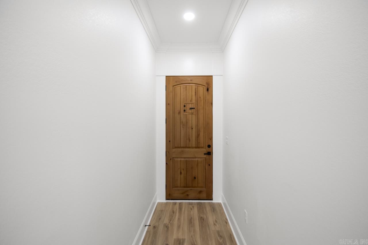 WHISPERING HILLS - Residential