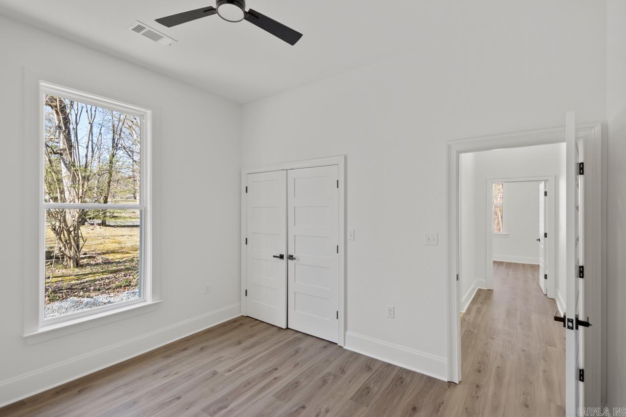 WHISPERING HILLS - Residential