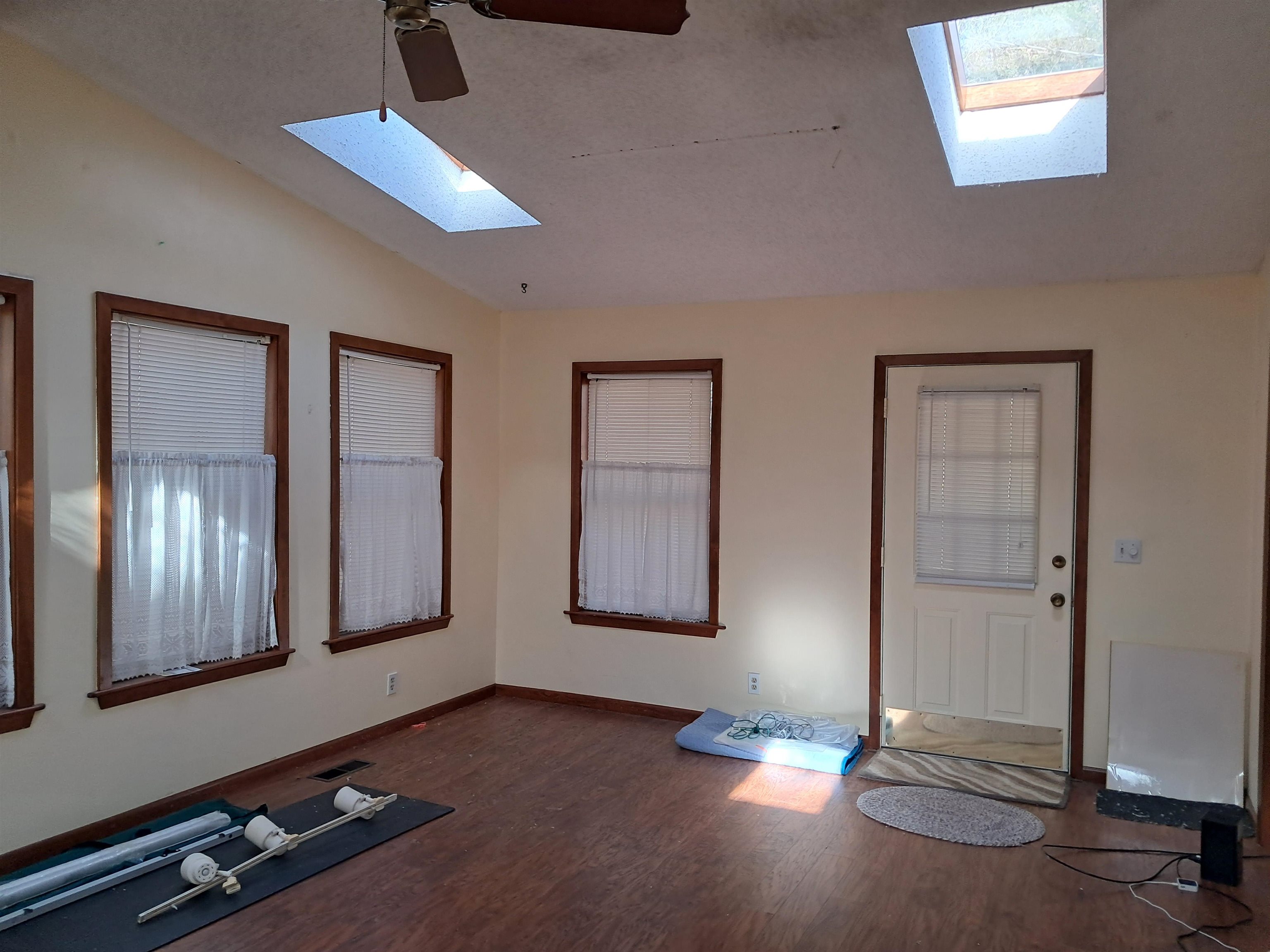 Crow 1st - Residential