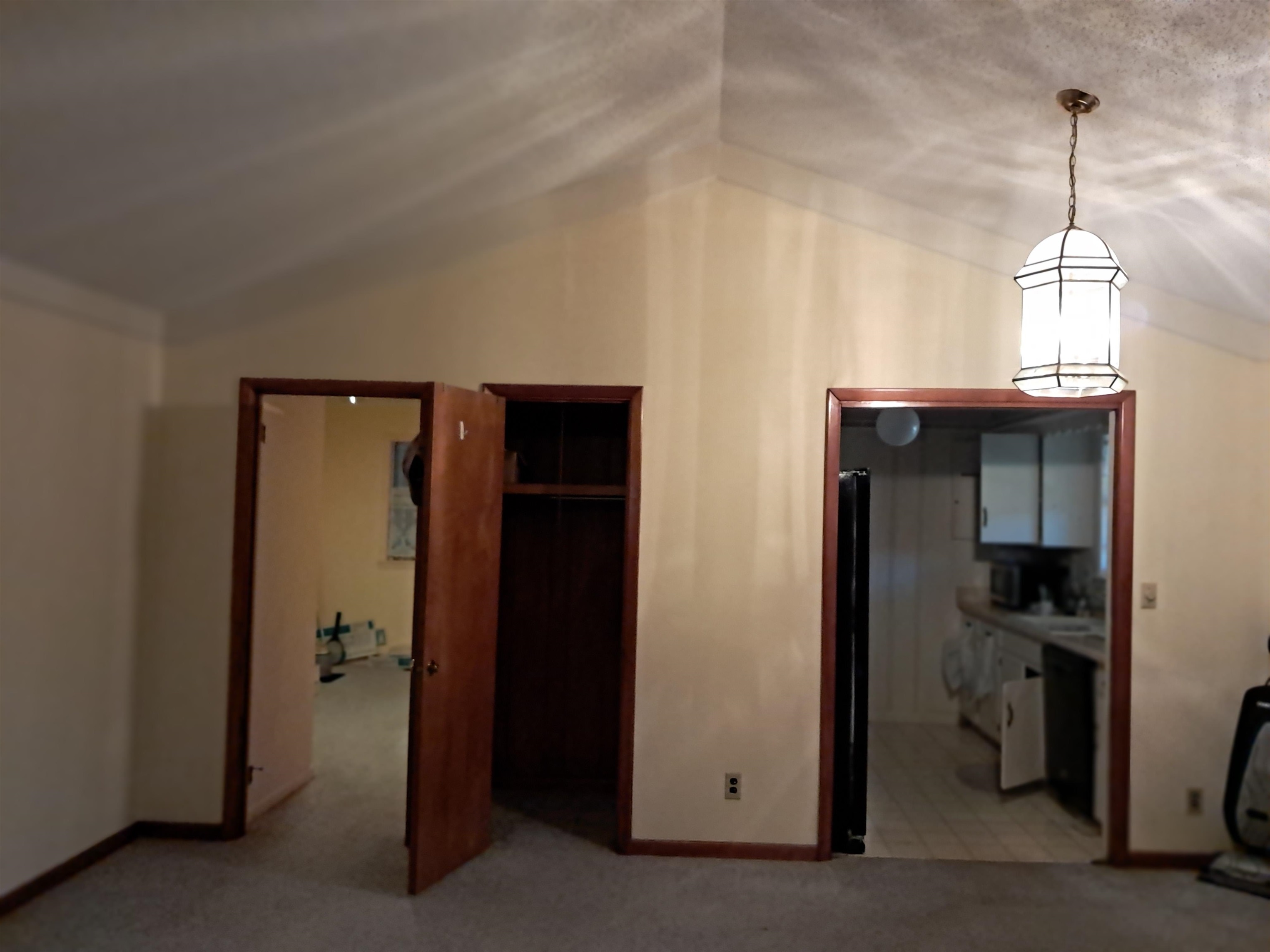 Crow 1st - Residential