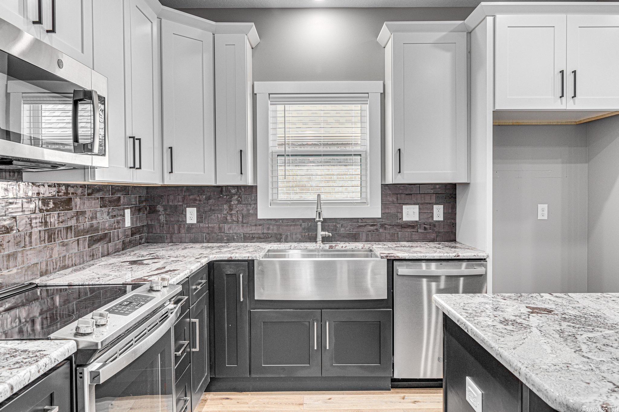 Summit Ridge - Residential