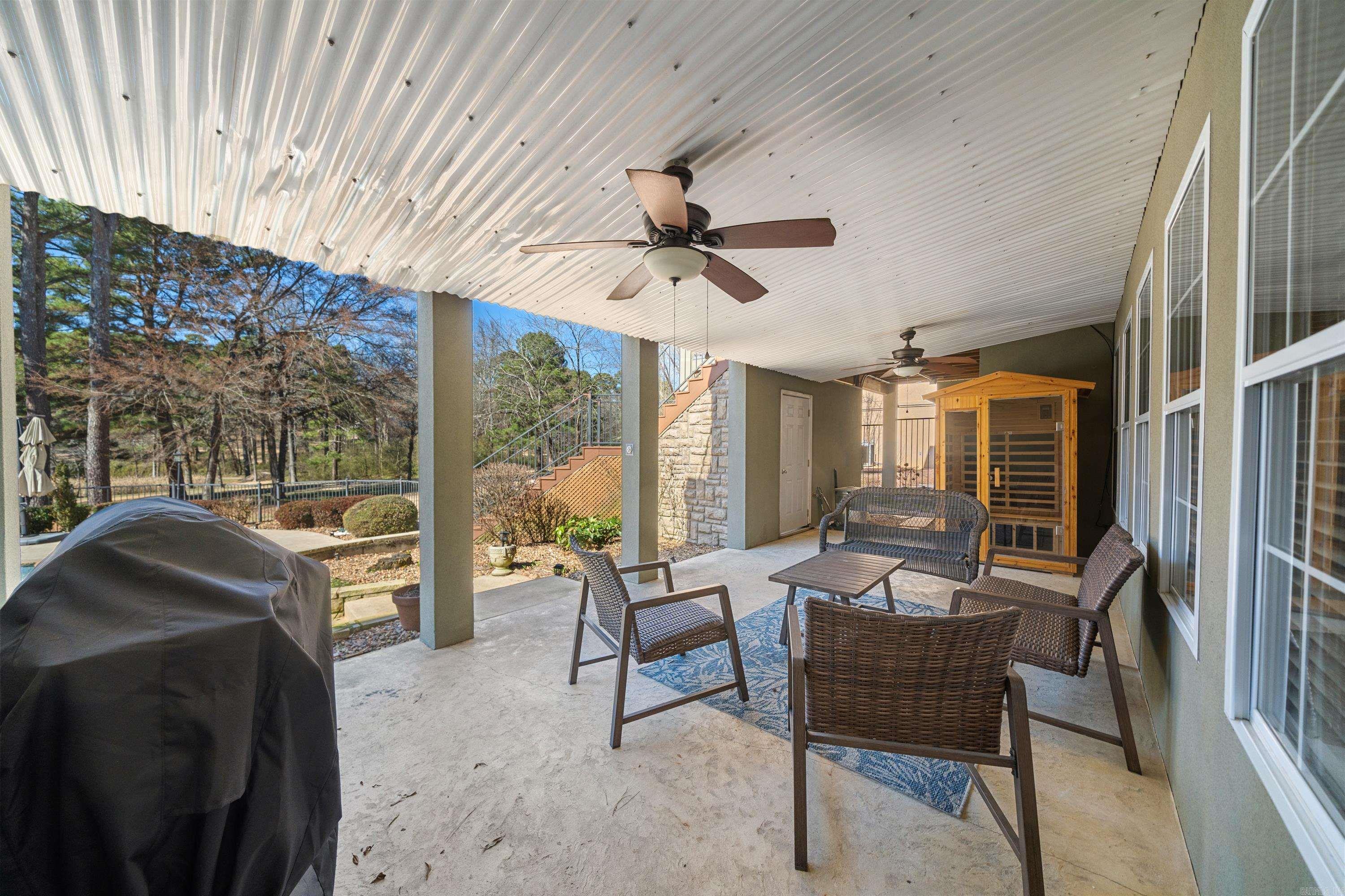 LOTUS VALLEY - Residential