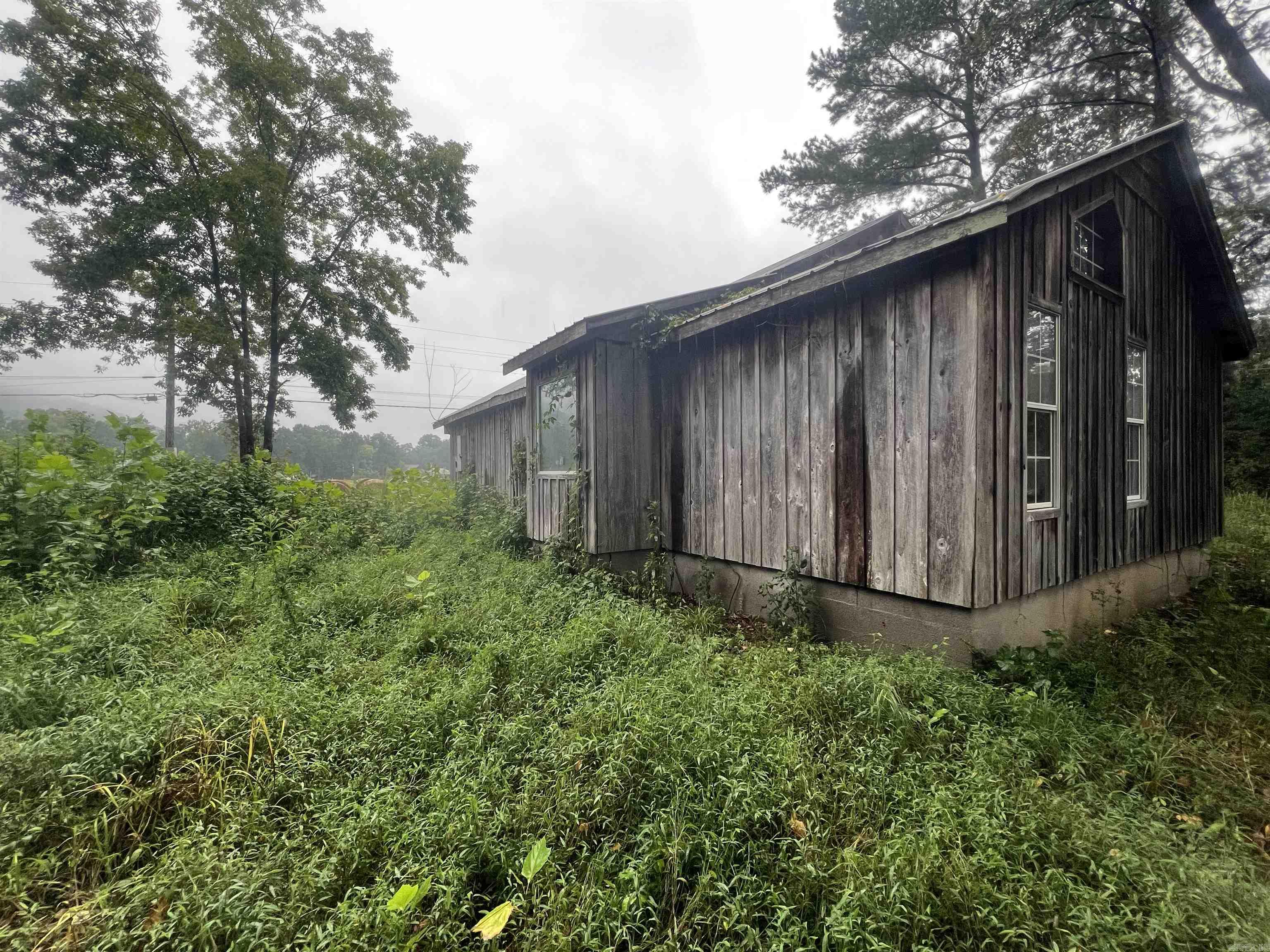 River Oaks River - Residential