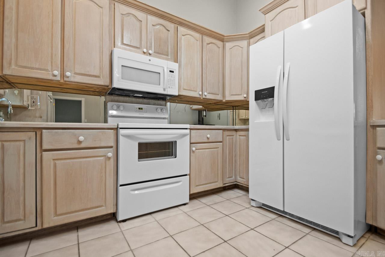 PIKE VIEW - Residential