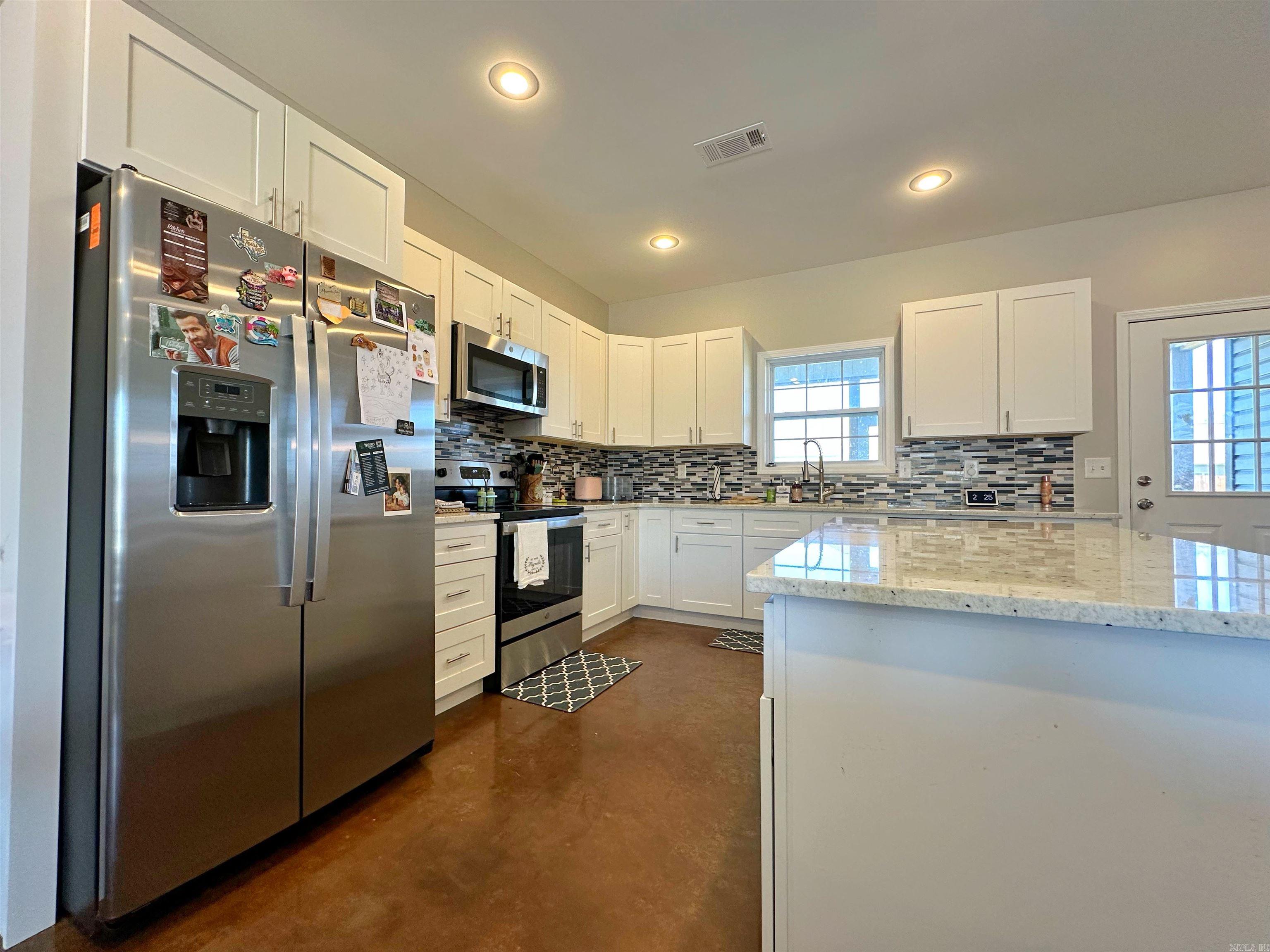 BUFFALO CREEK ESTATES - Residential