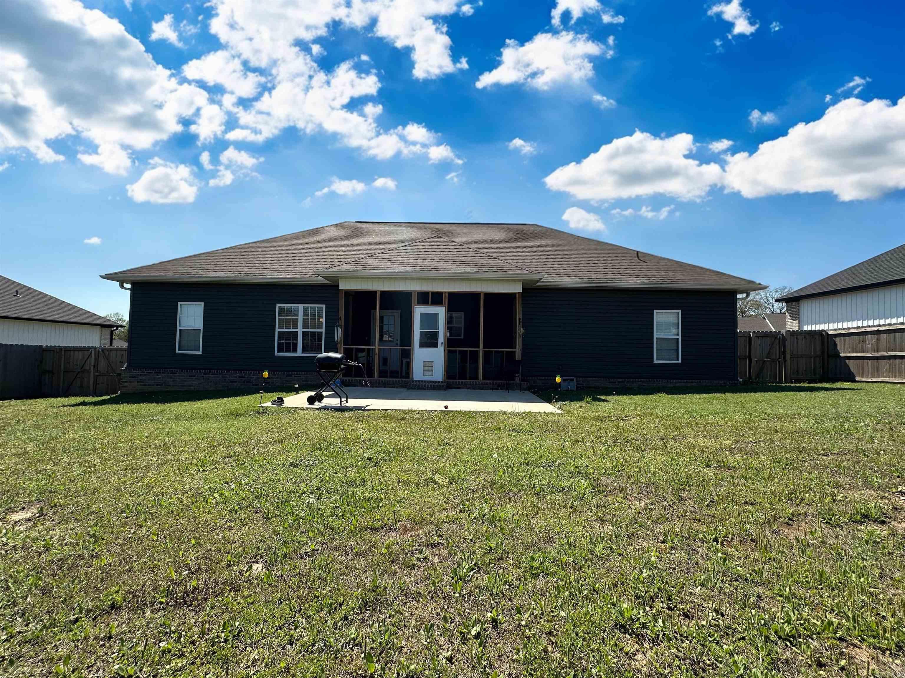 BUFFALO CREEK ESTATES - Residential