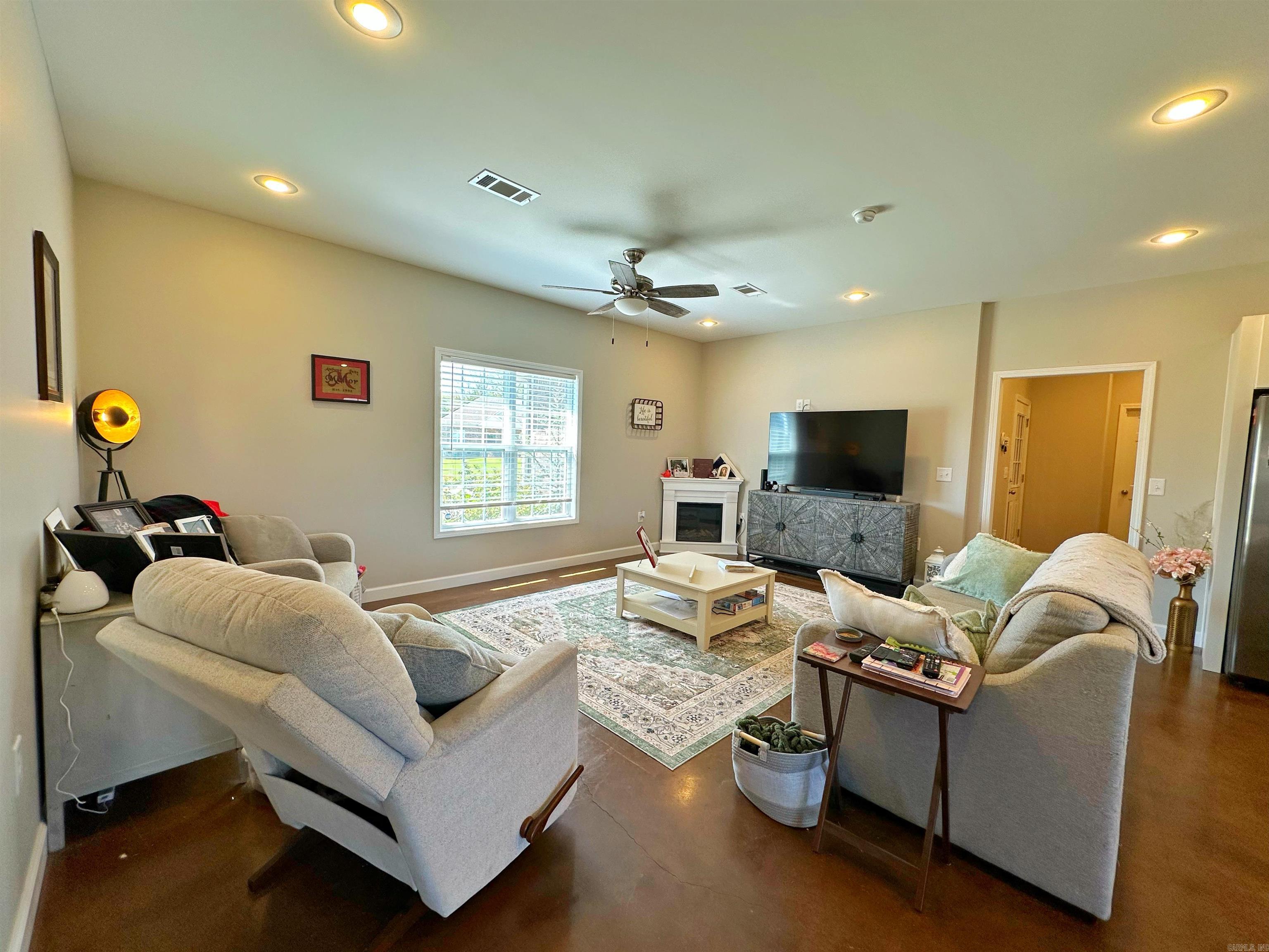 BUFFALO CREEK ESTATES - Residential