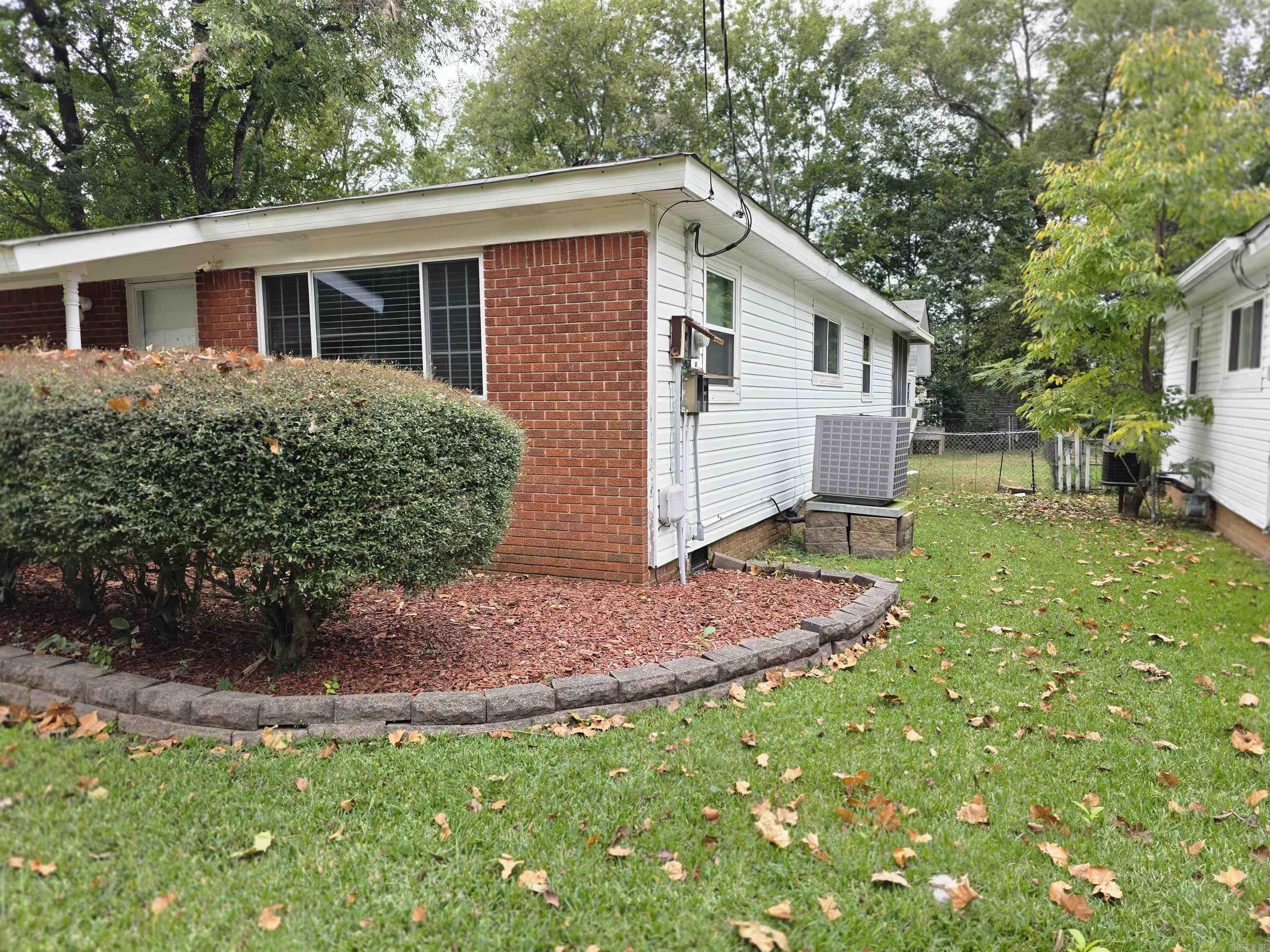 JULIE ADDN - NORTH LITTLE ROCK - Residential Lease