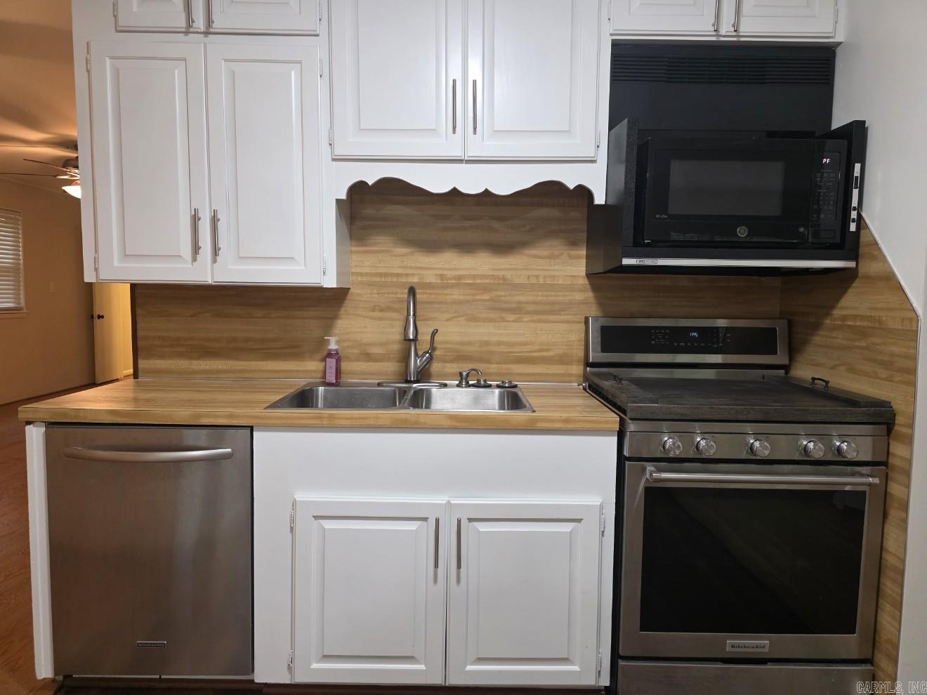 JULIE ADDN - NORTH LITTLE ROCK - Residential Lease