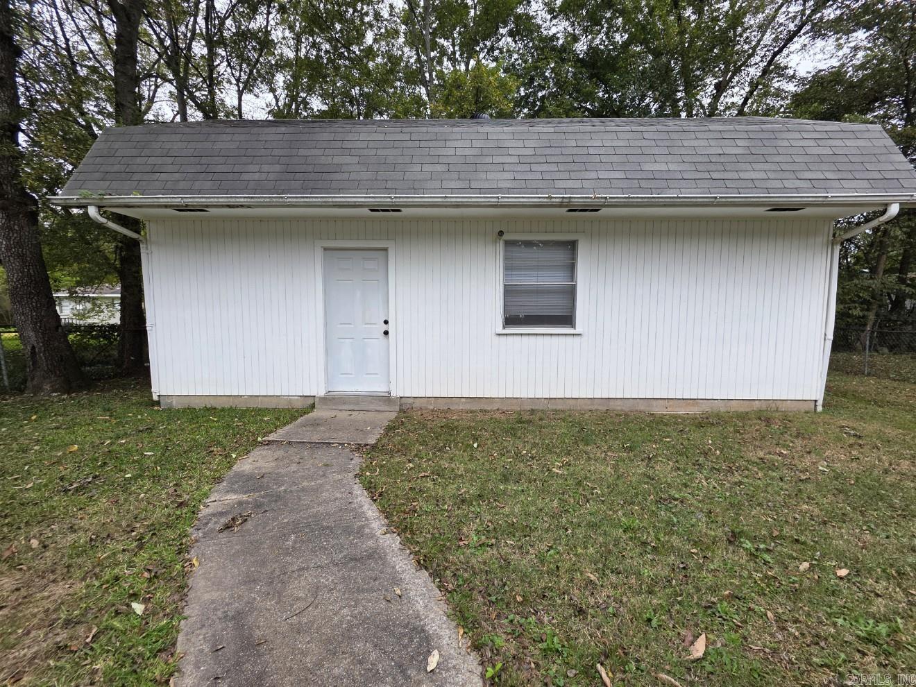 JULIE ADDN - NORTH LITTLE ROCK - Residential Lease