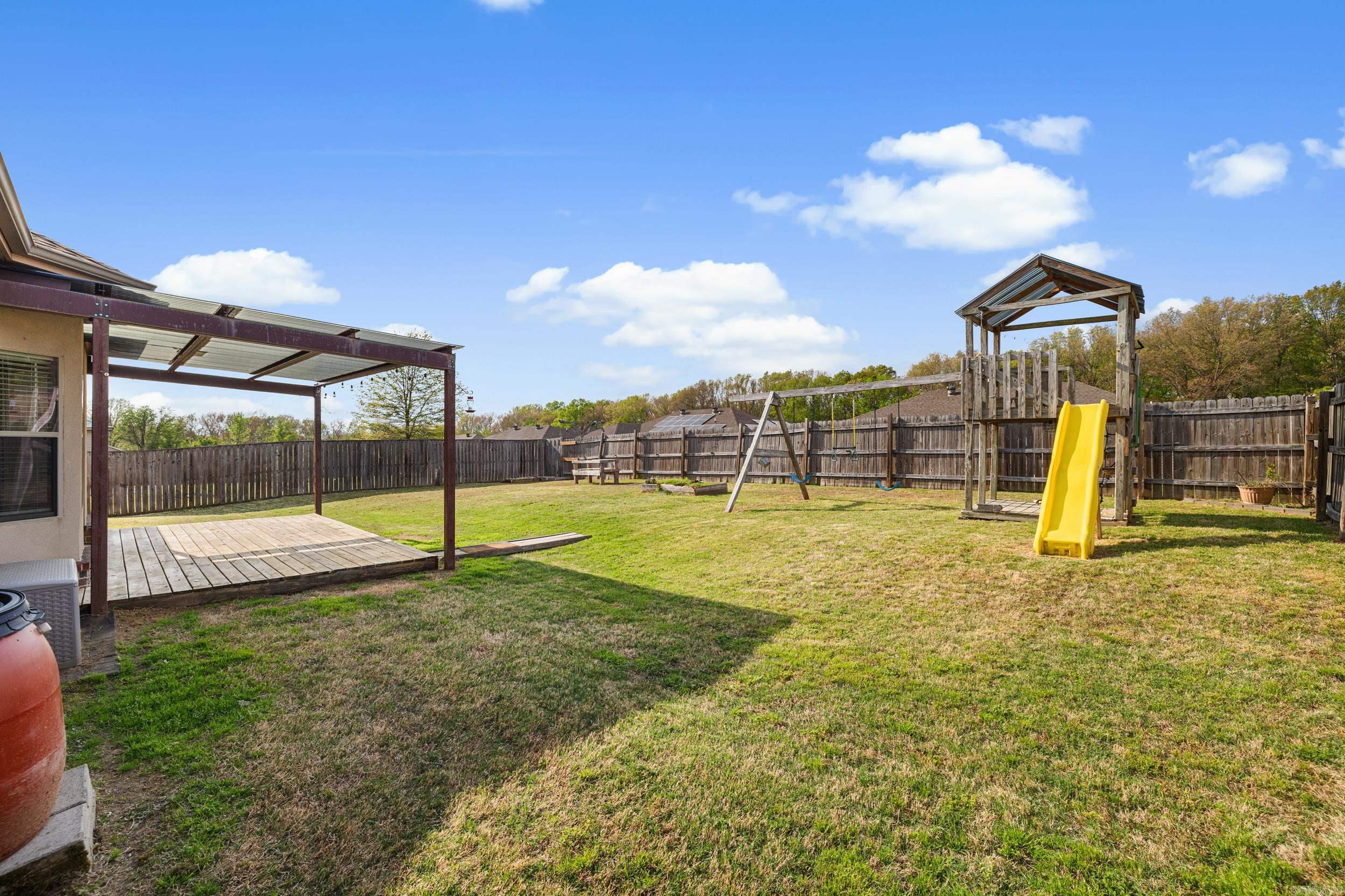 MAGNOLIA ESTATES - Residential