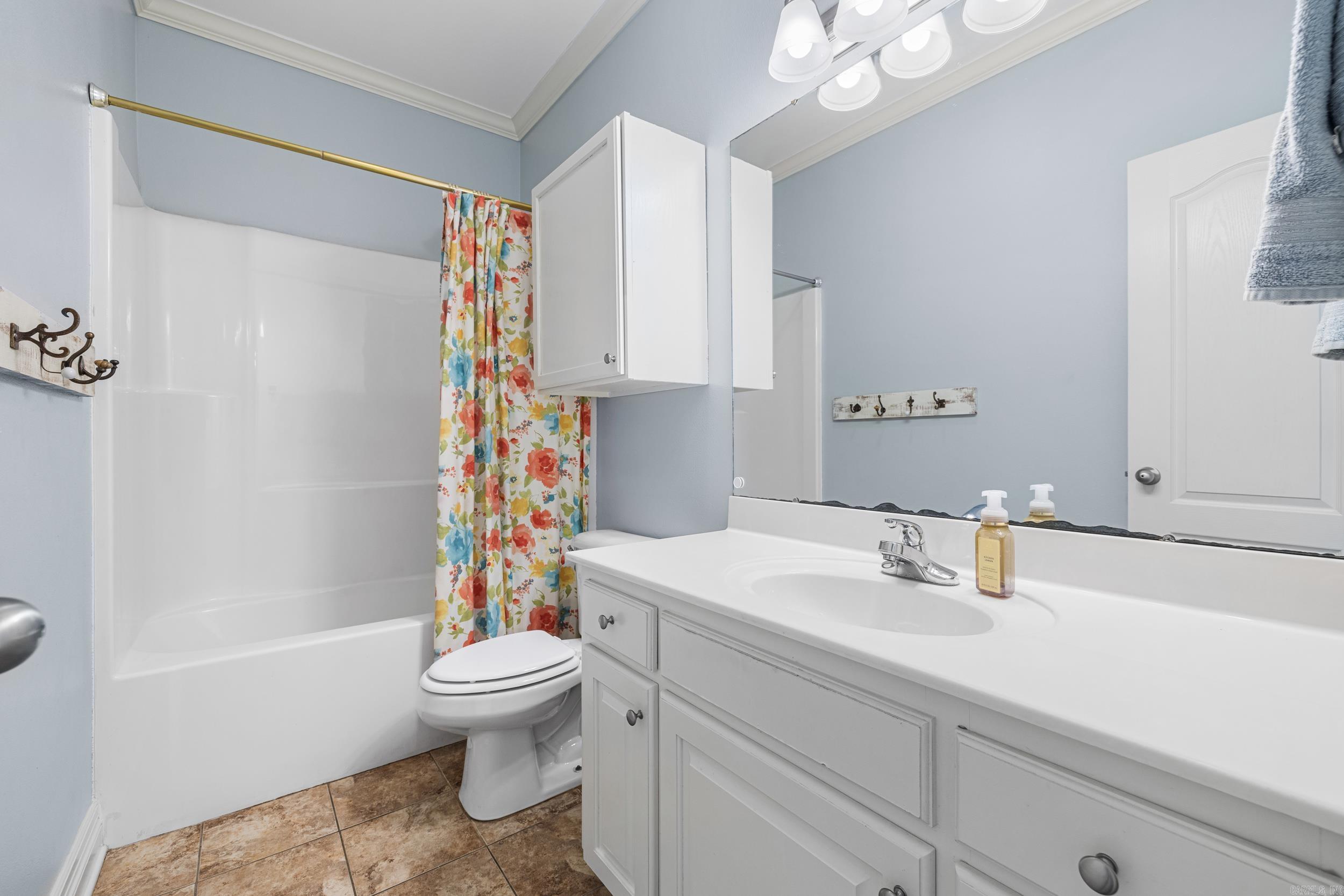 MAGNOLIA ESTATES - Residential