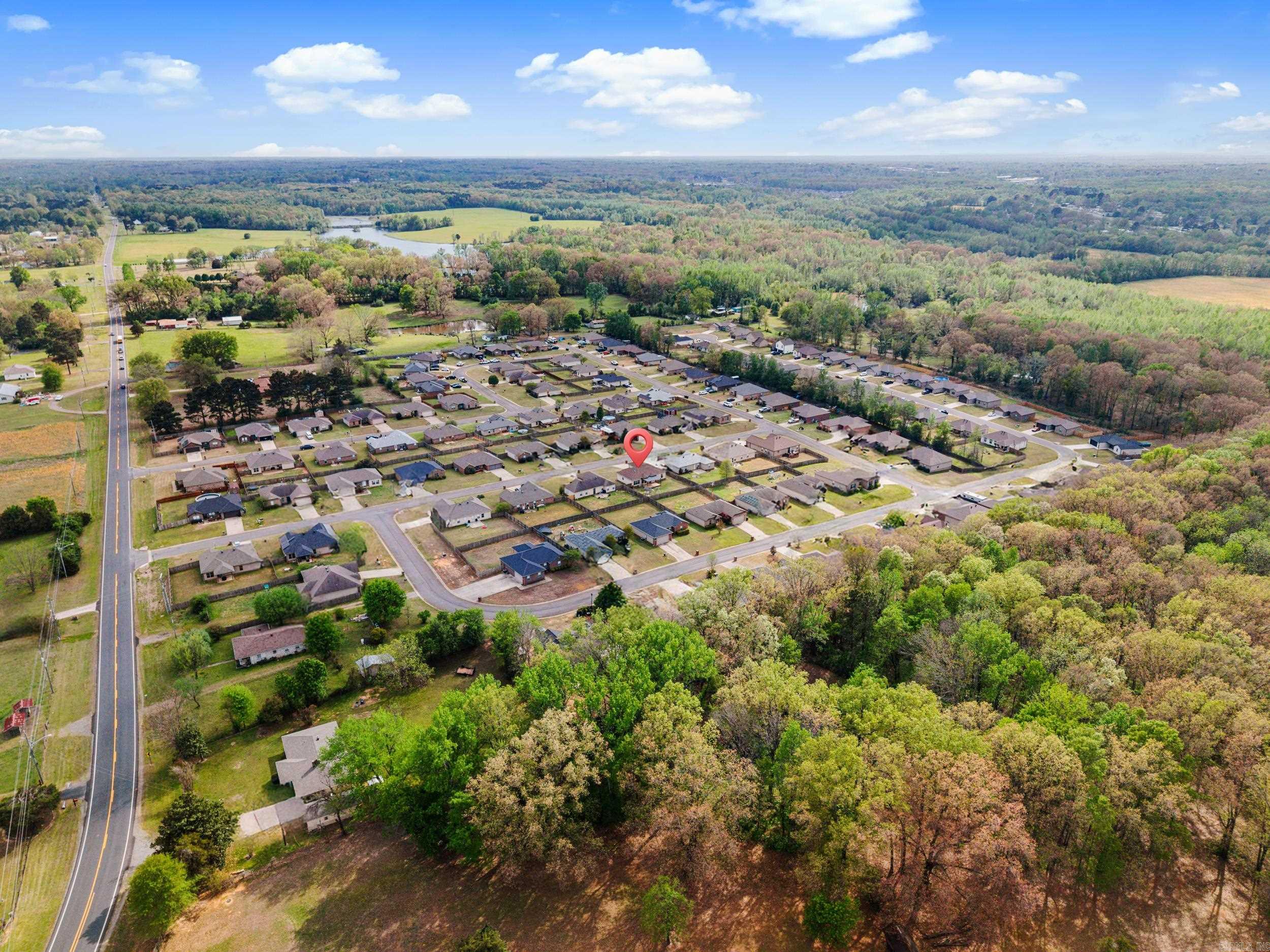 MAGNOLIA ESTATES - Residential