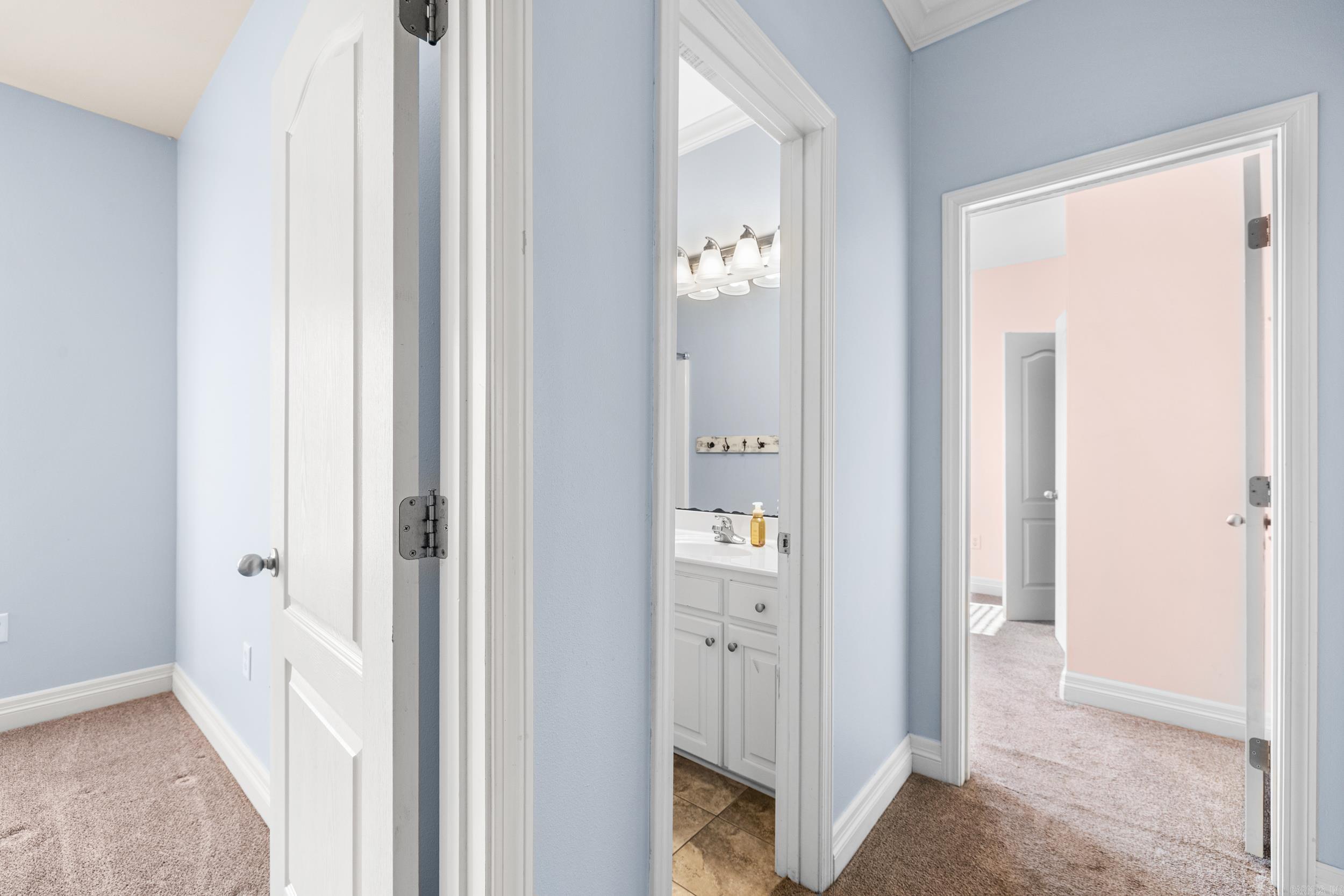 MAGNOLIA ESTATES - Residential