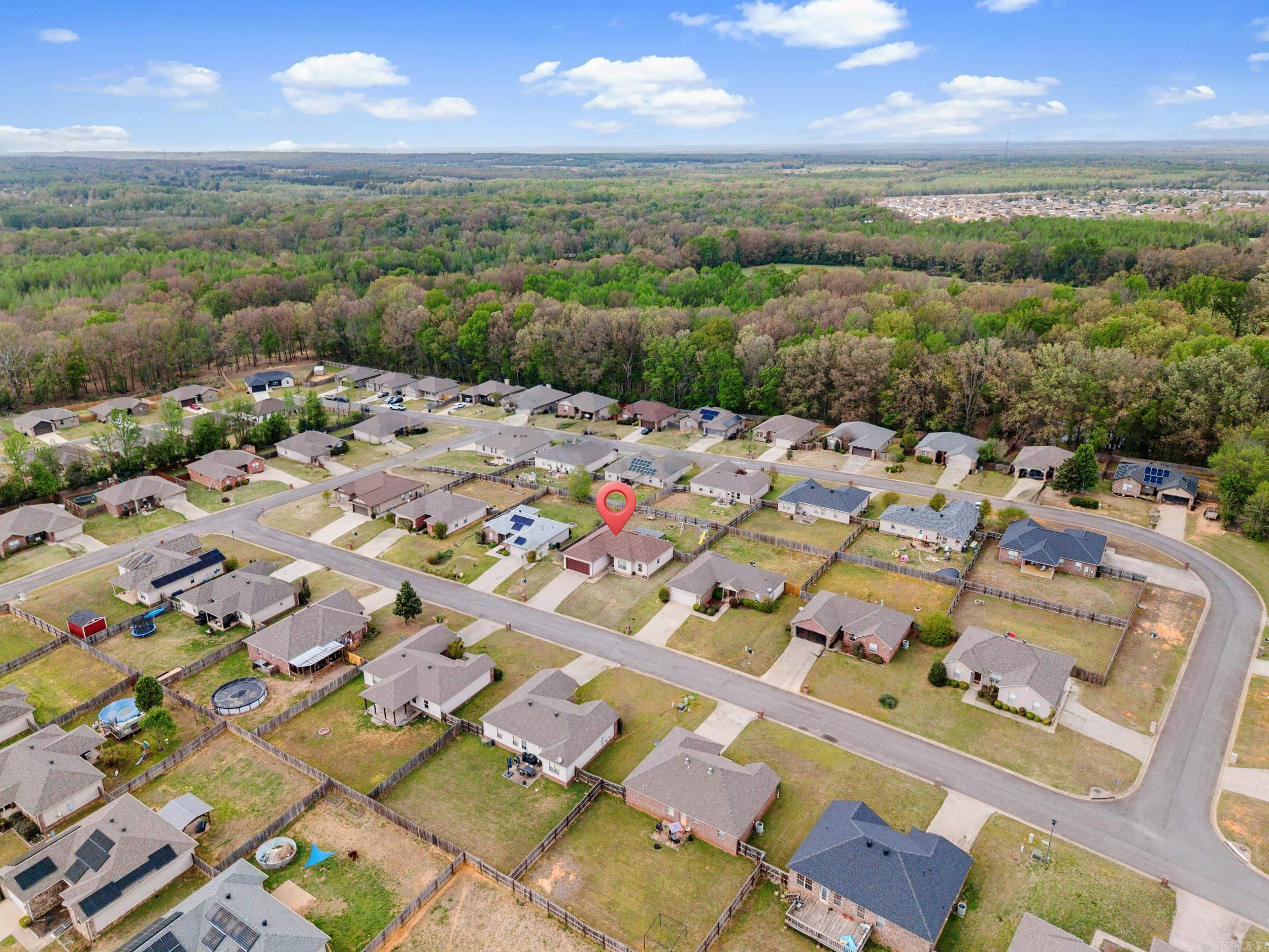 MAGNOLIA ESTATES - Residential