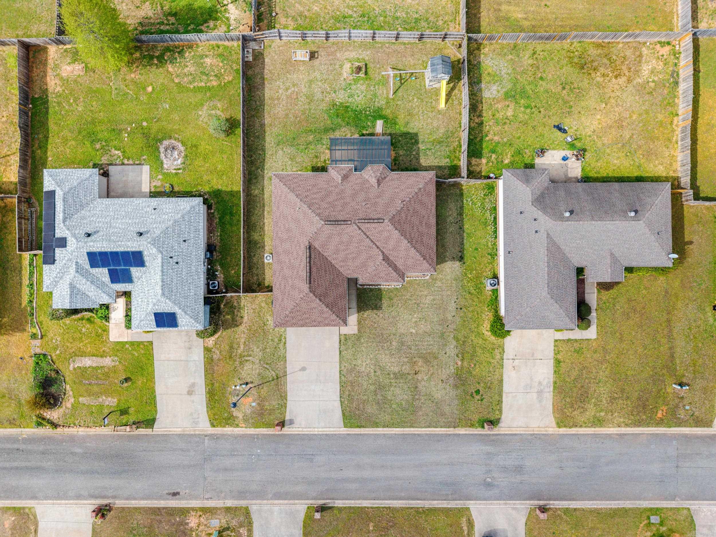 MAGNOLIA ESTATES - Residential