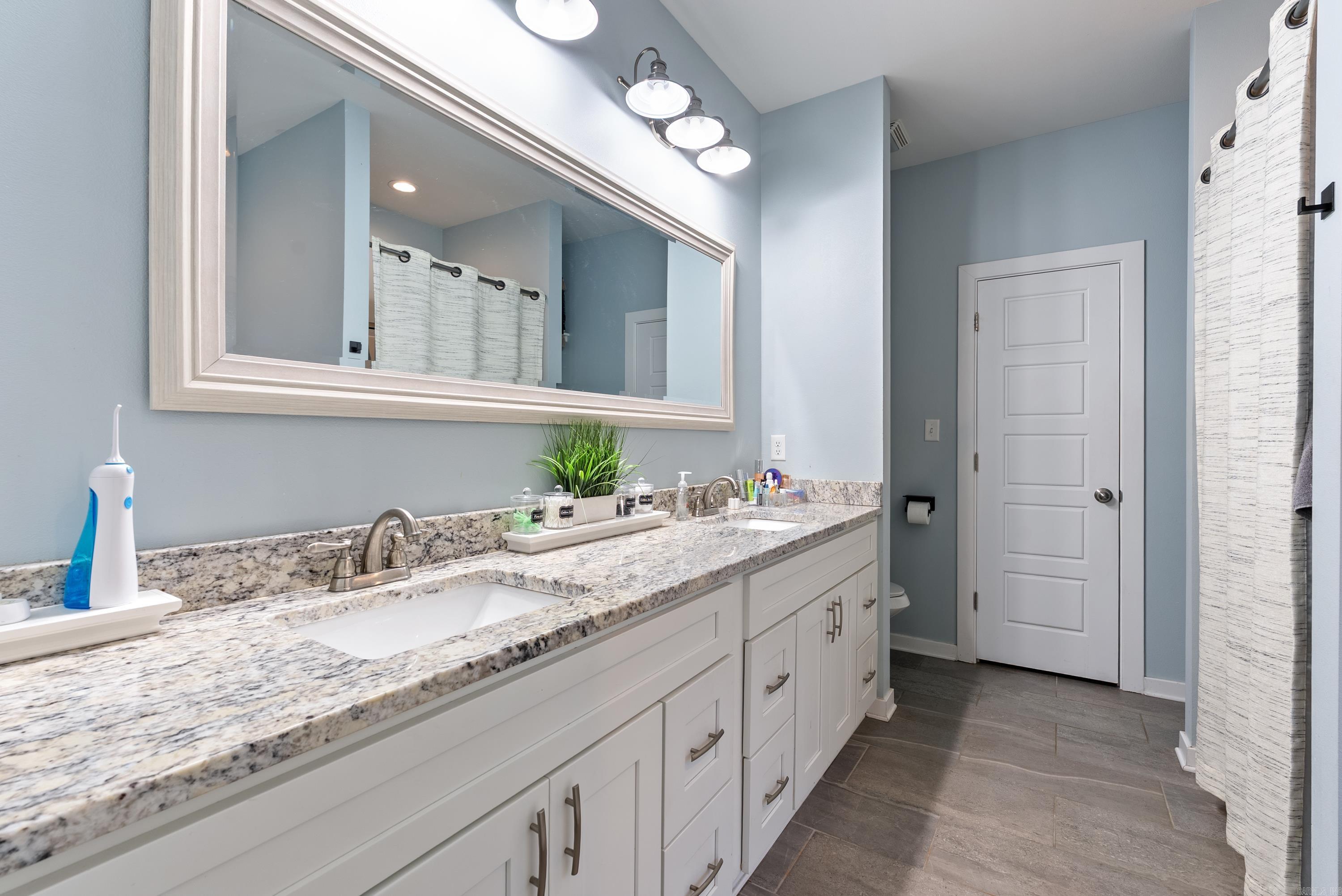 CANTEN COVE - Residential