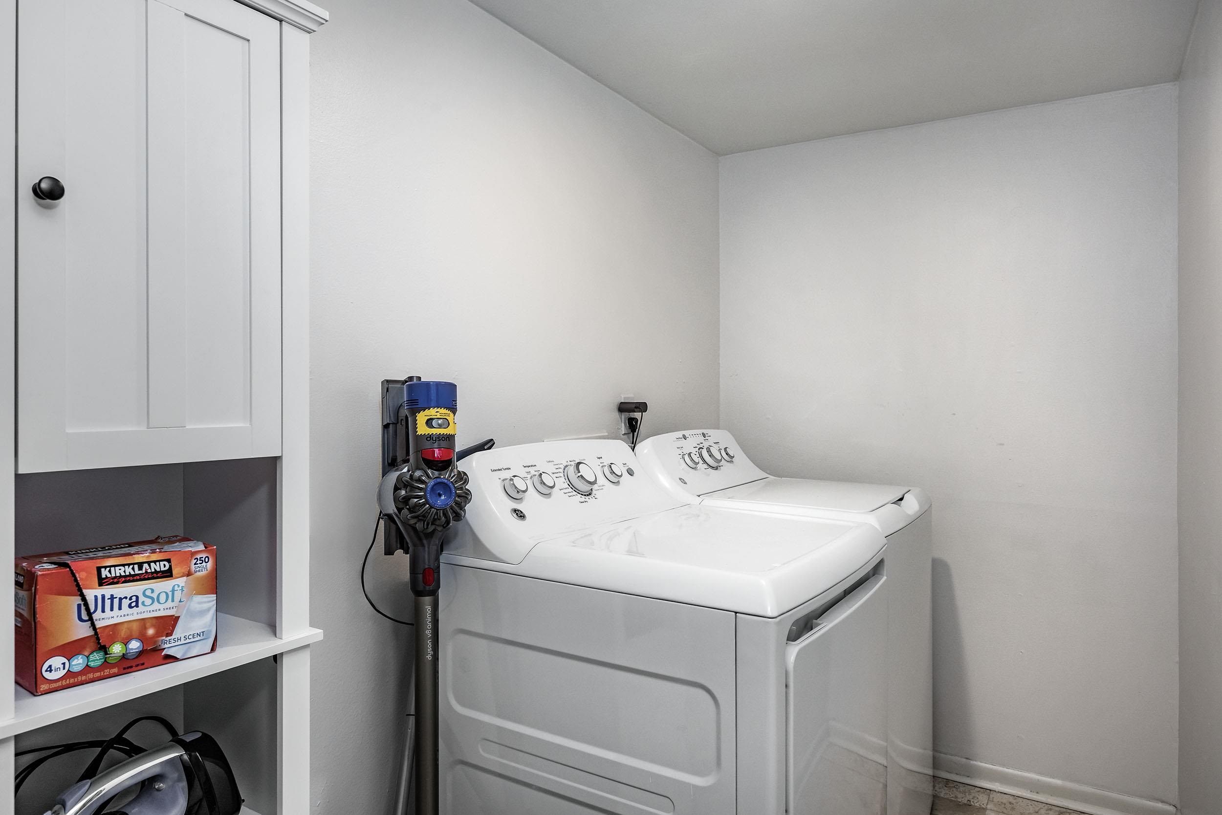 MARLOWE MANOR - Residential