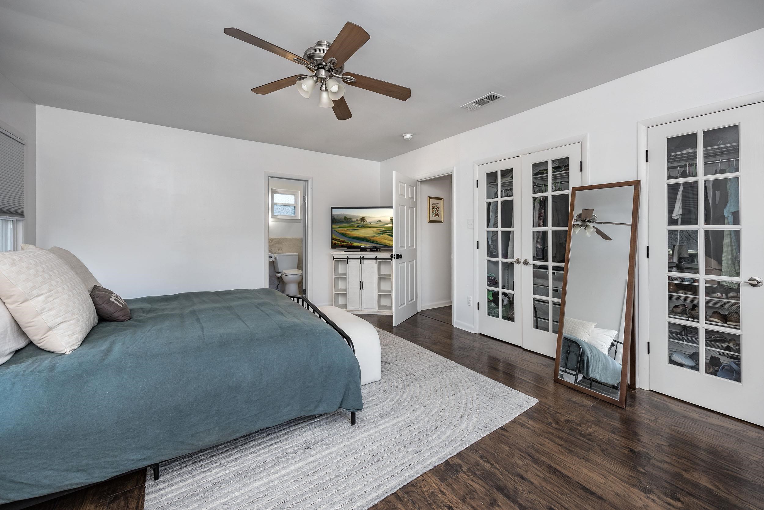 MARLOWE MANOR - Residential