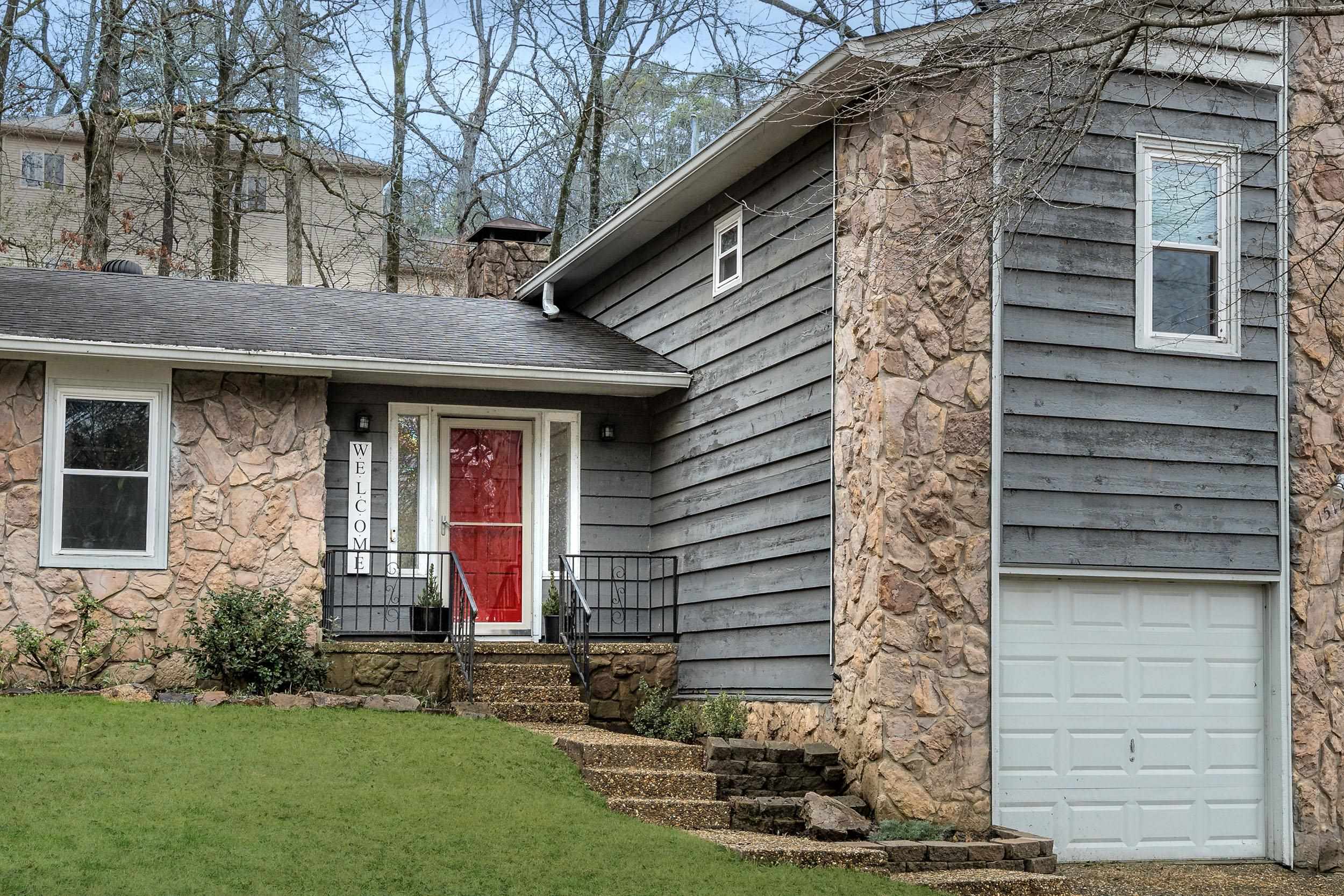 MARLOWE MANOR - Residential