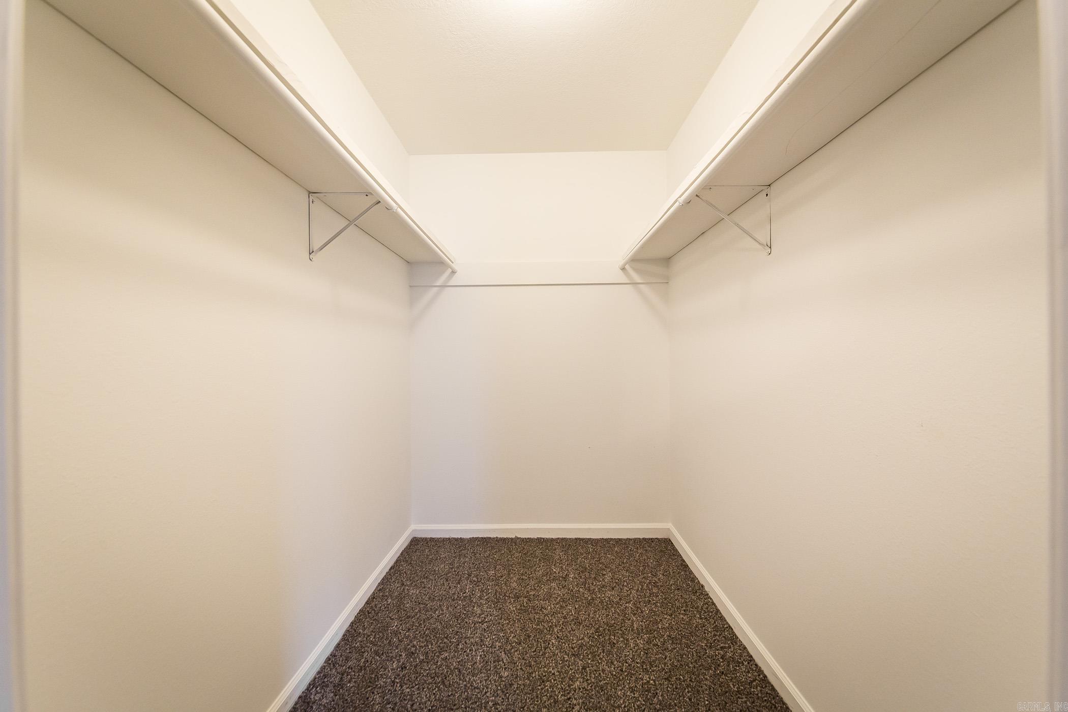 DEERFIELD ESTATES - Residential