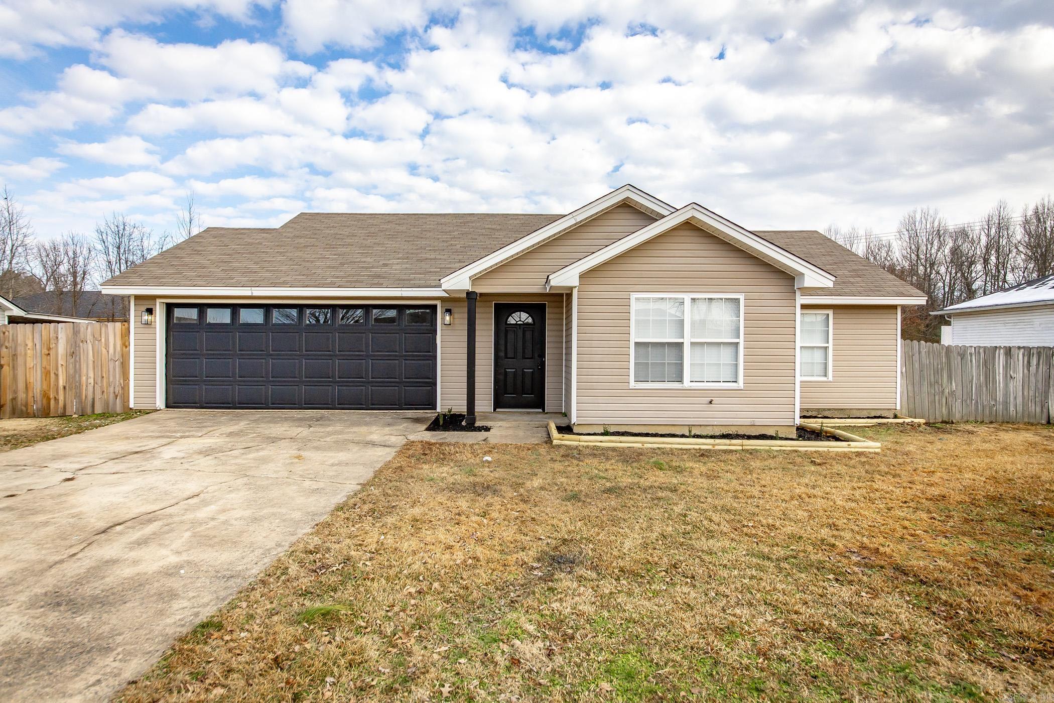 DEERFIELD ESTATES - Residential