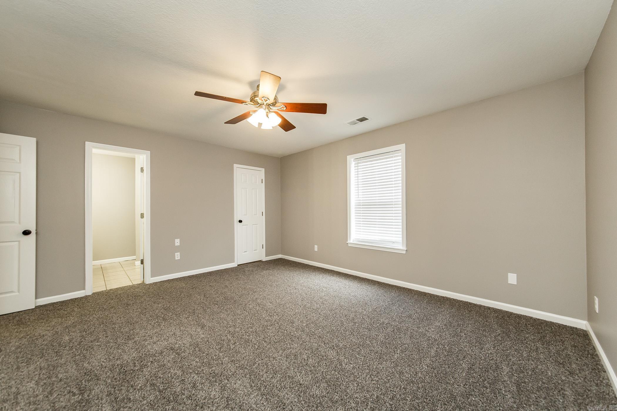 DEERFIELD ESTATES - Residential