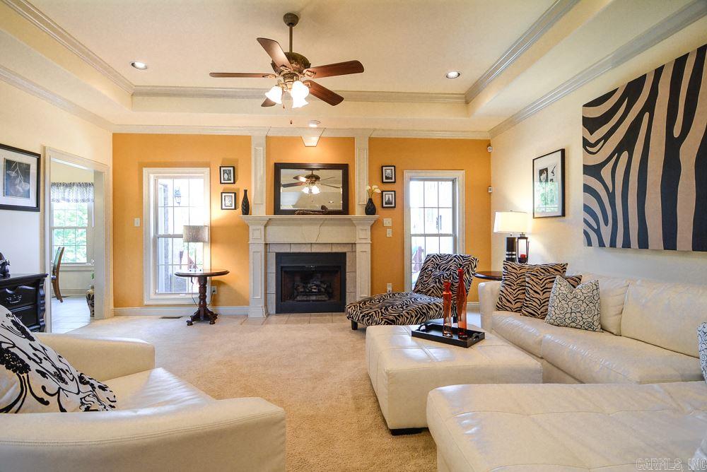 WELLINGTON PLACE - Residential