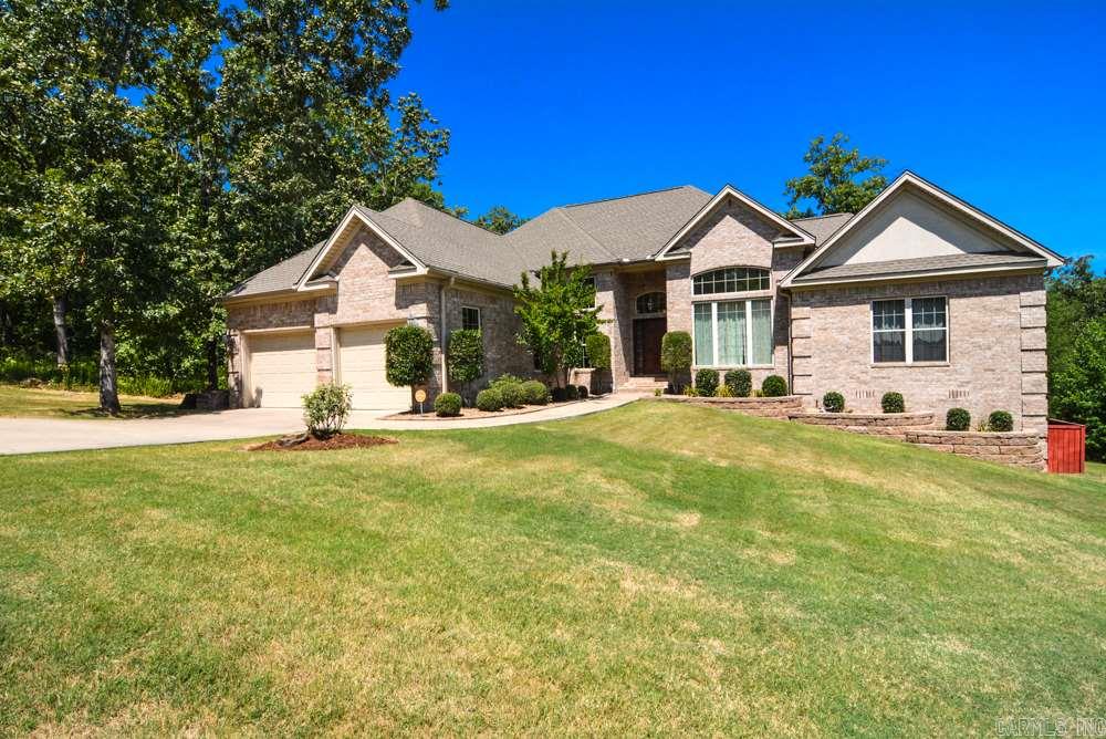 WELLINGTON PLACE - Residential