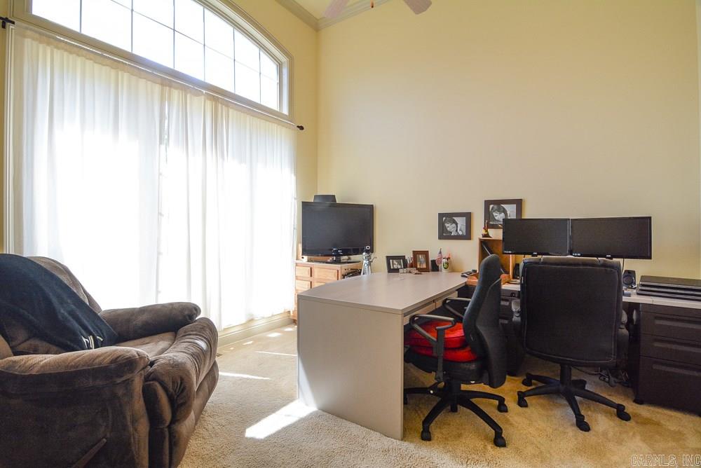 WELLINGTON PLACE - Residential