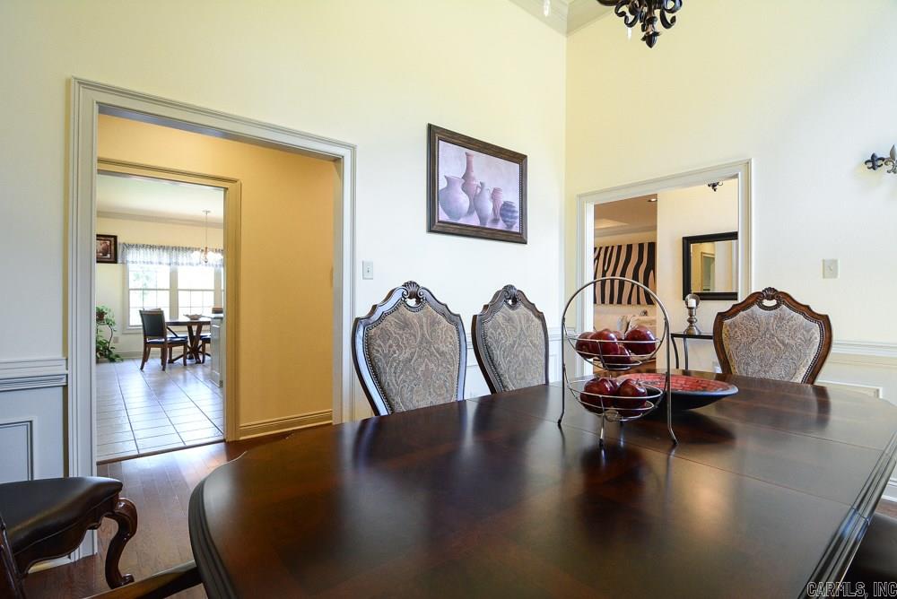 WELLINGTON PLACE - Residential