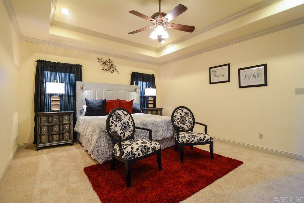 WELLINGTON PLACE - Residential