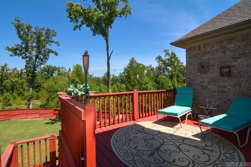 WELLINGTON PLACE - Residential