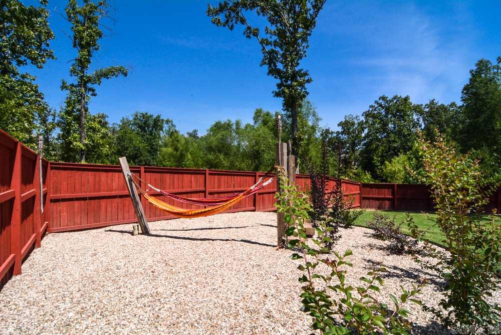 WELLINGTON PLACE - Residential