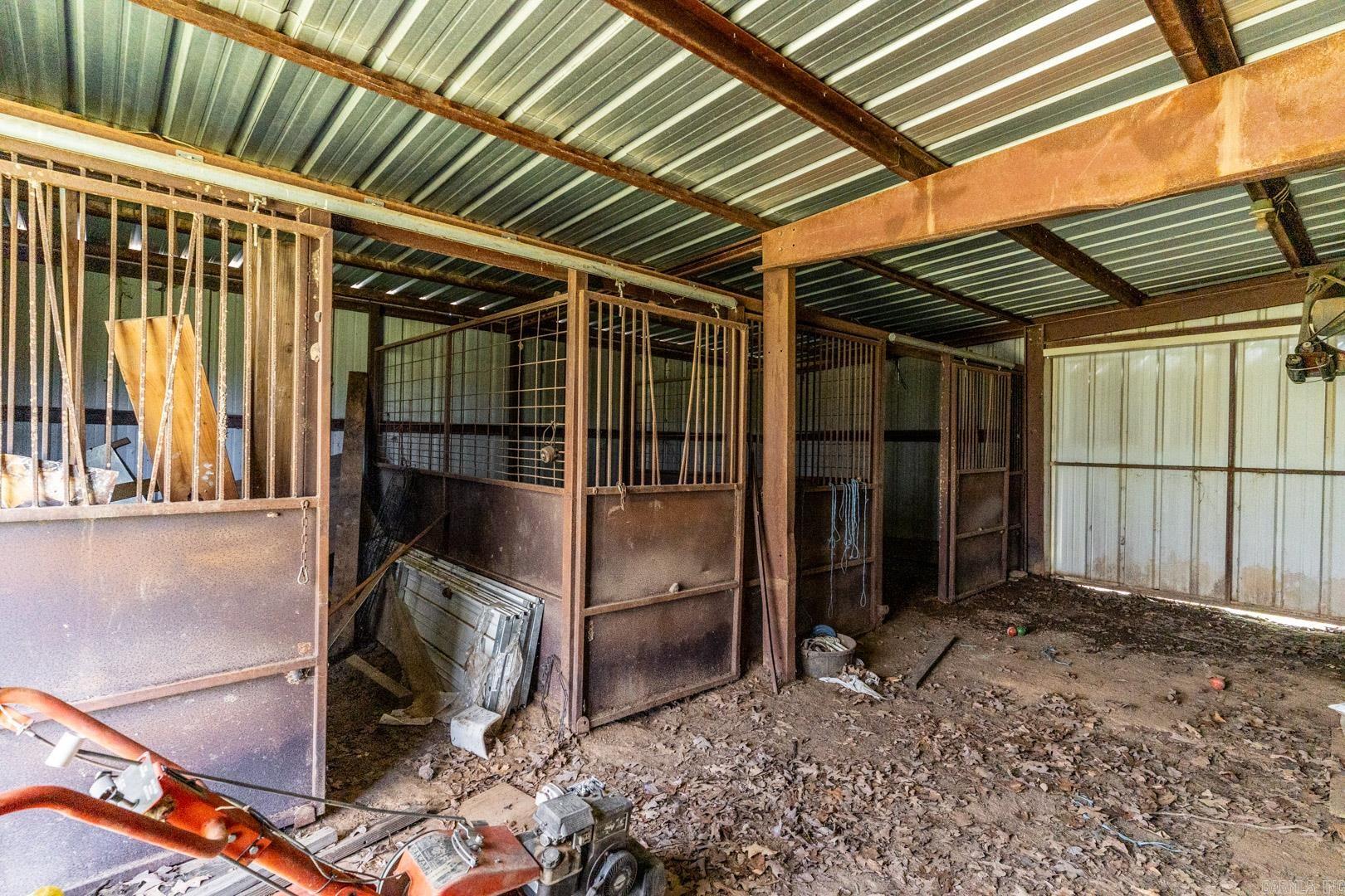 ROCKY TOP - Residential