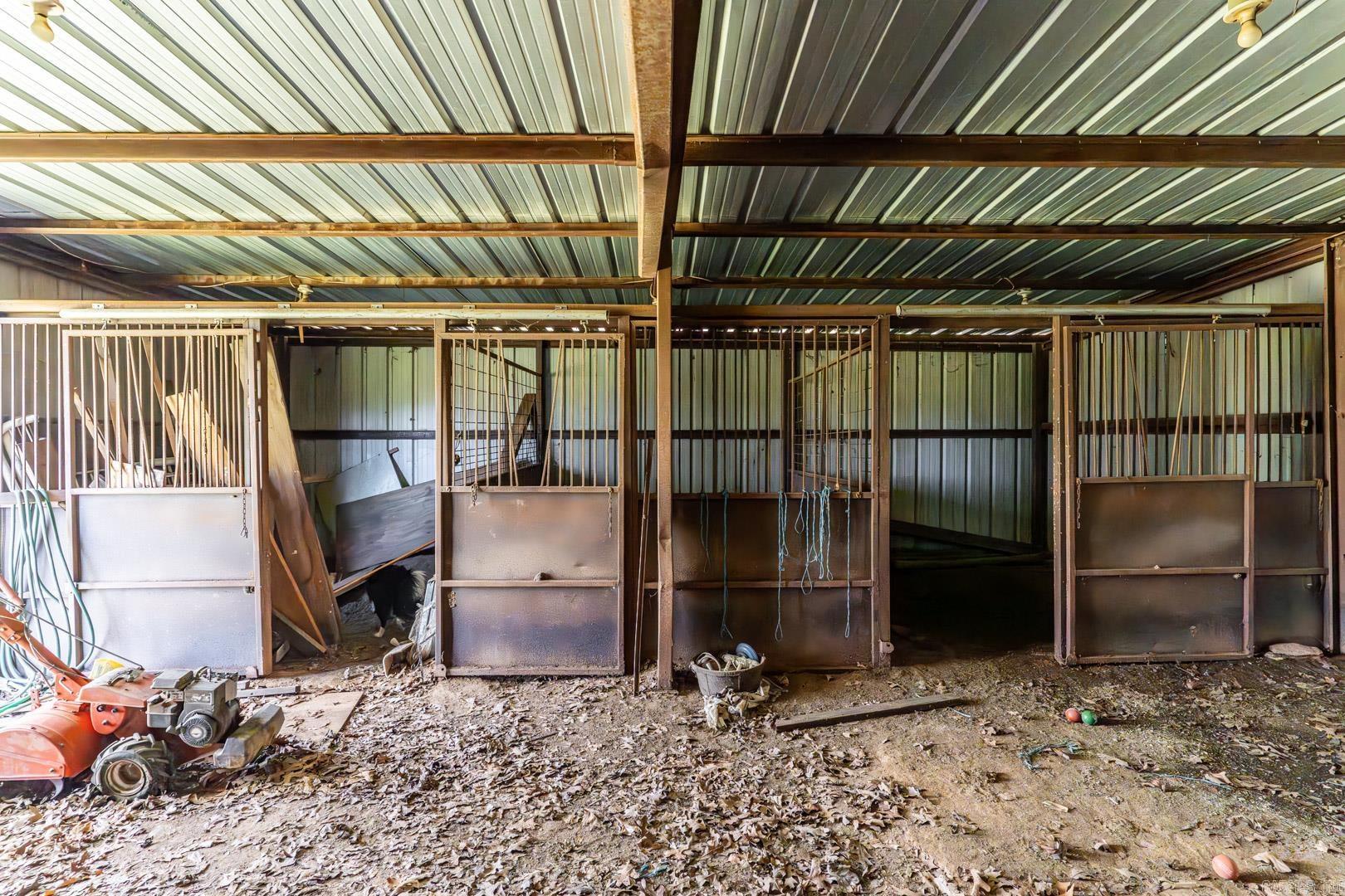 ROCKY TOP - Residential