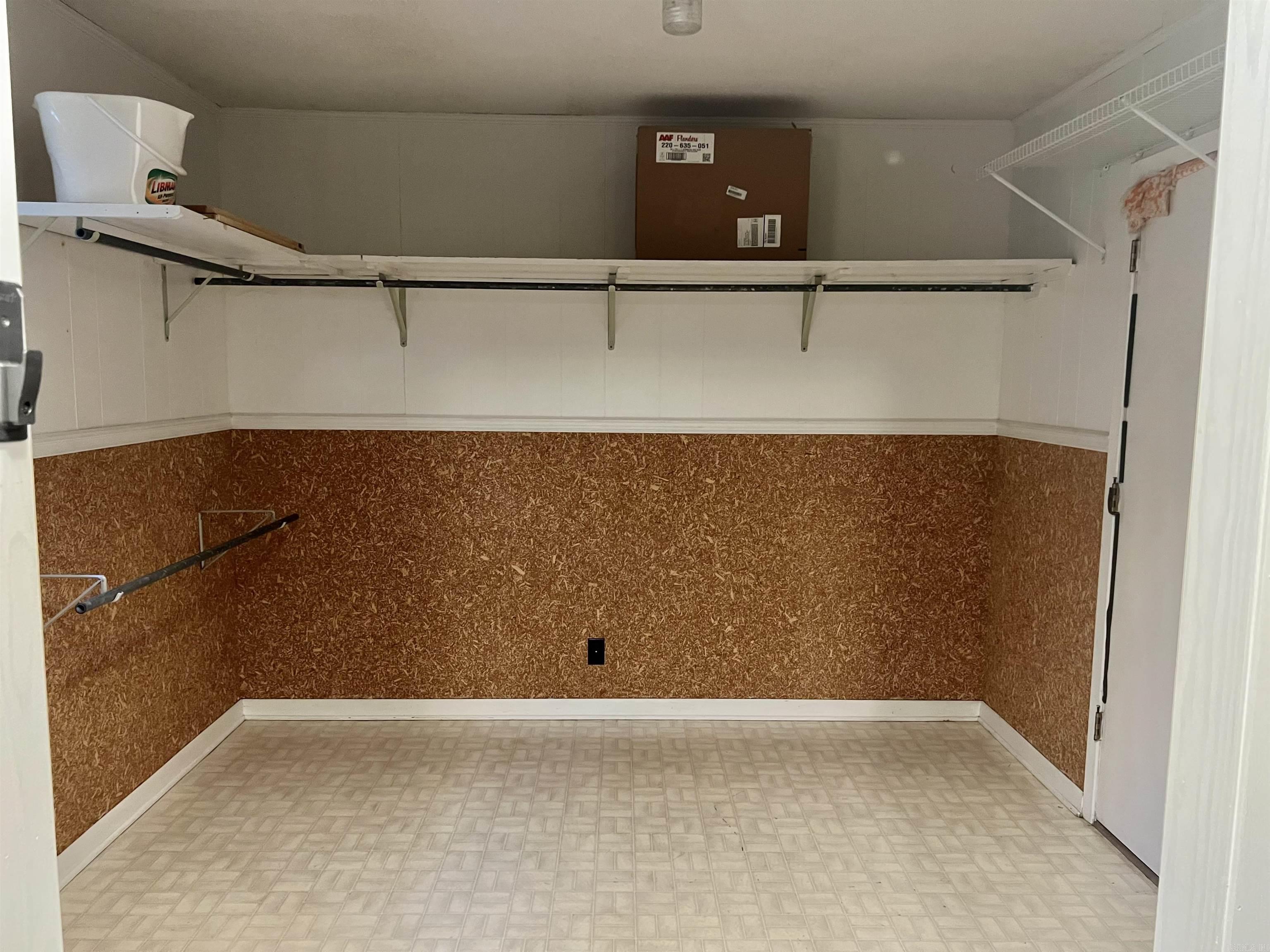 COUNTRY CLUBADDN (BALD KNOB) - Residential