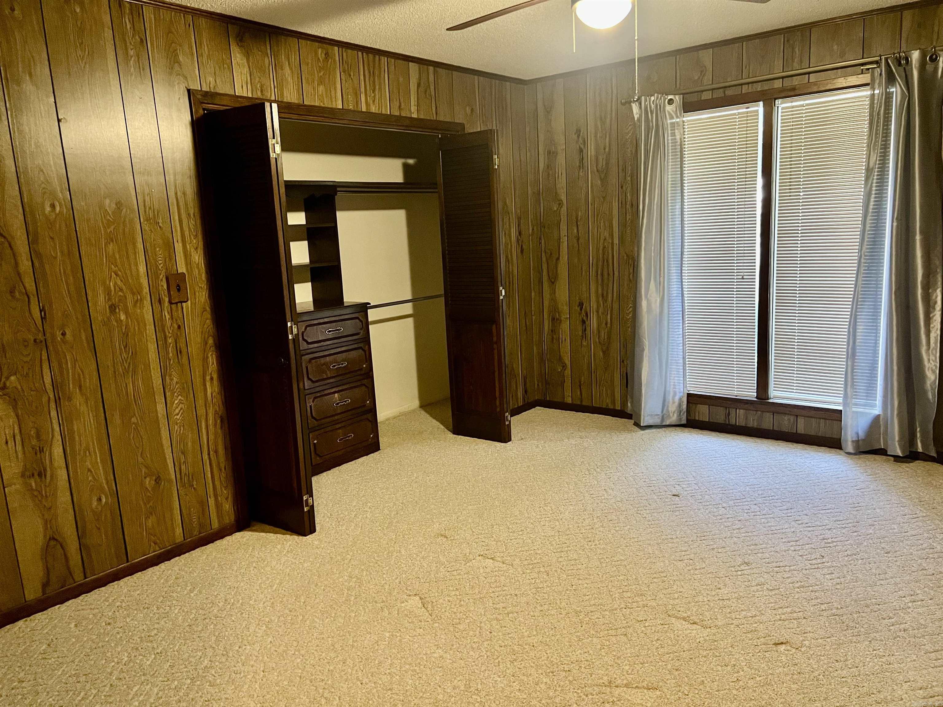 COUNTRY CLUBADDN (BALD KNOB) - Residential