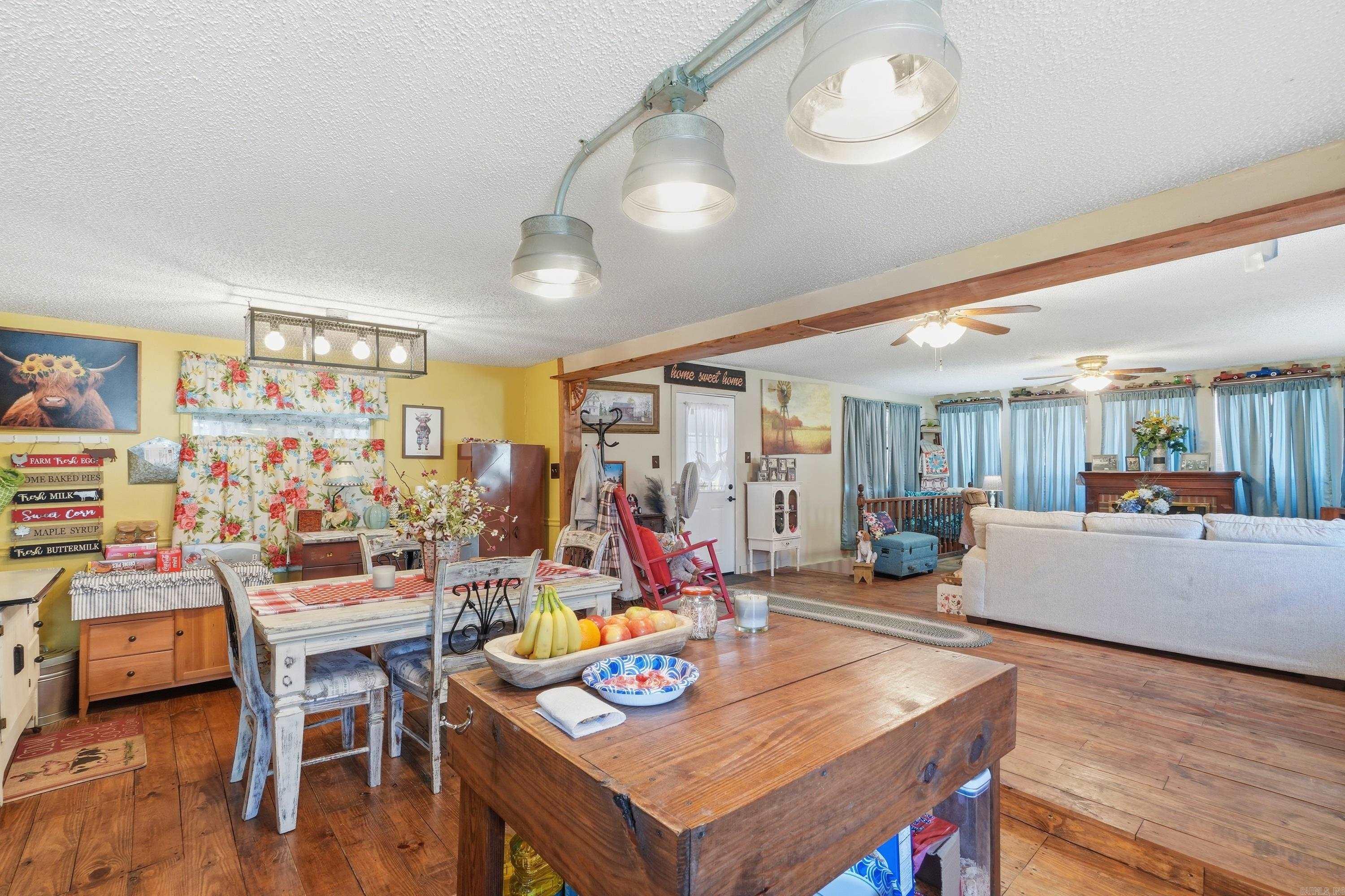 CRAFTONS - Residential