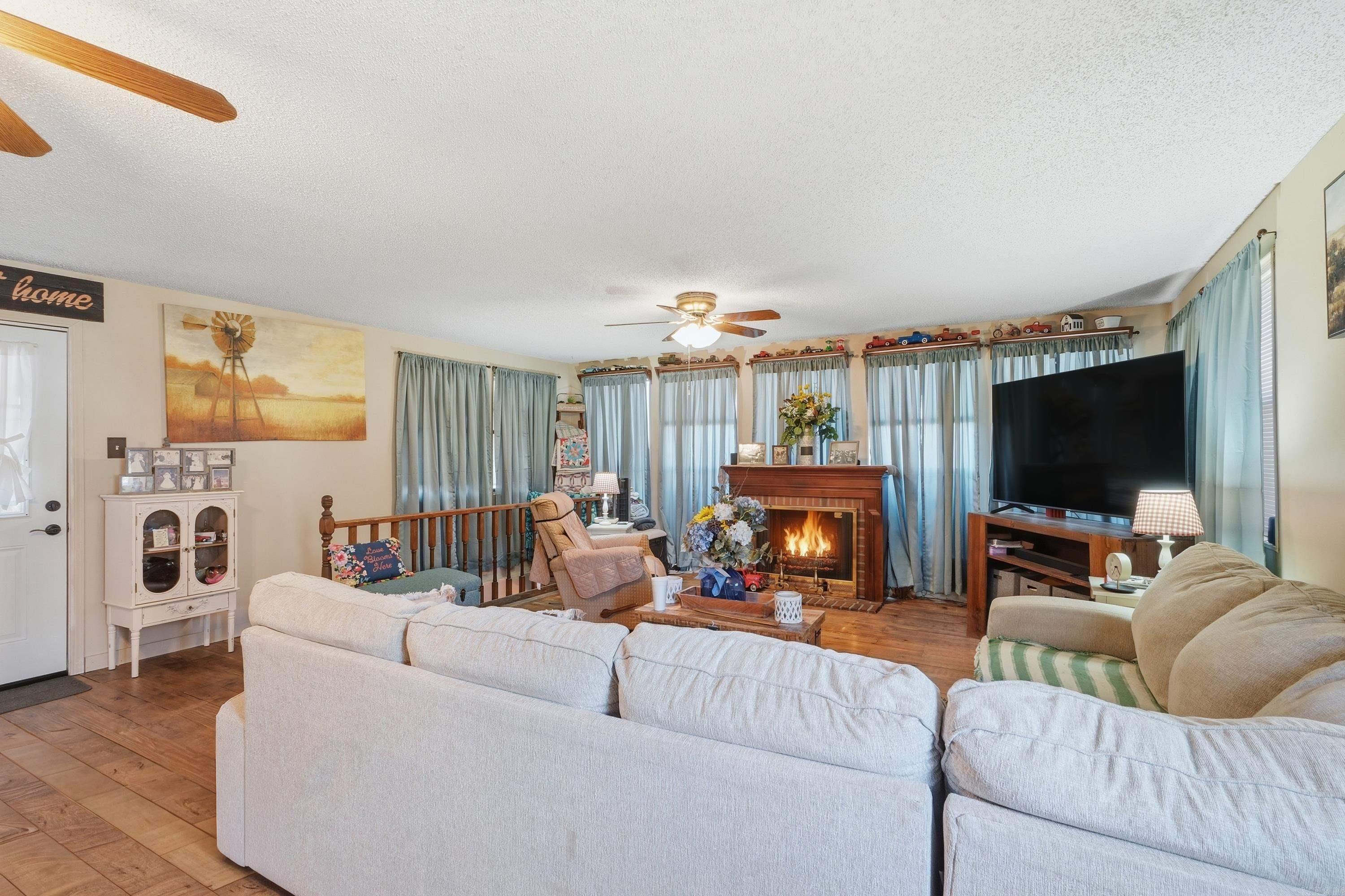 CRAFTONS - Residential