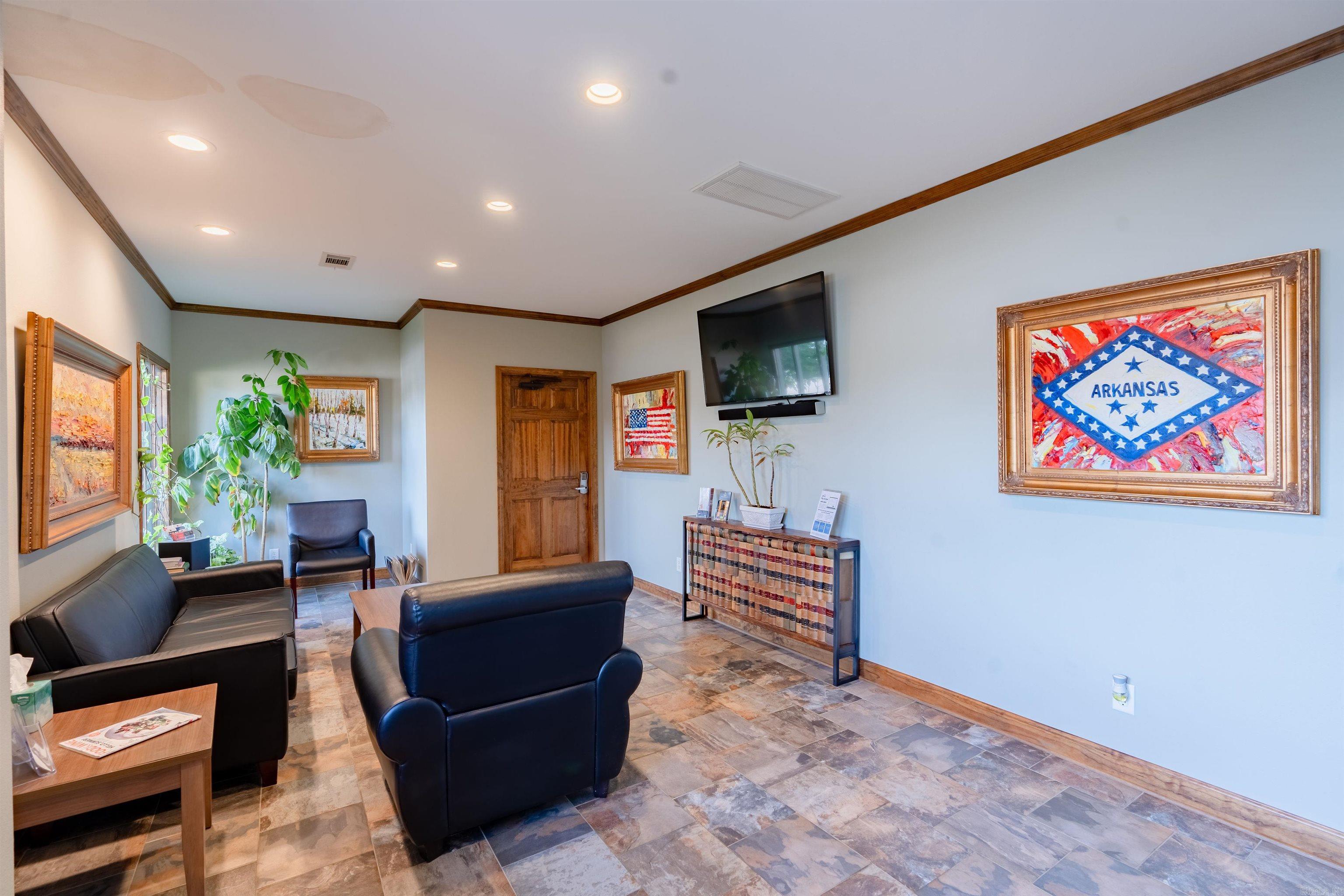 Heber Springs-Inside - Commercial Sale