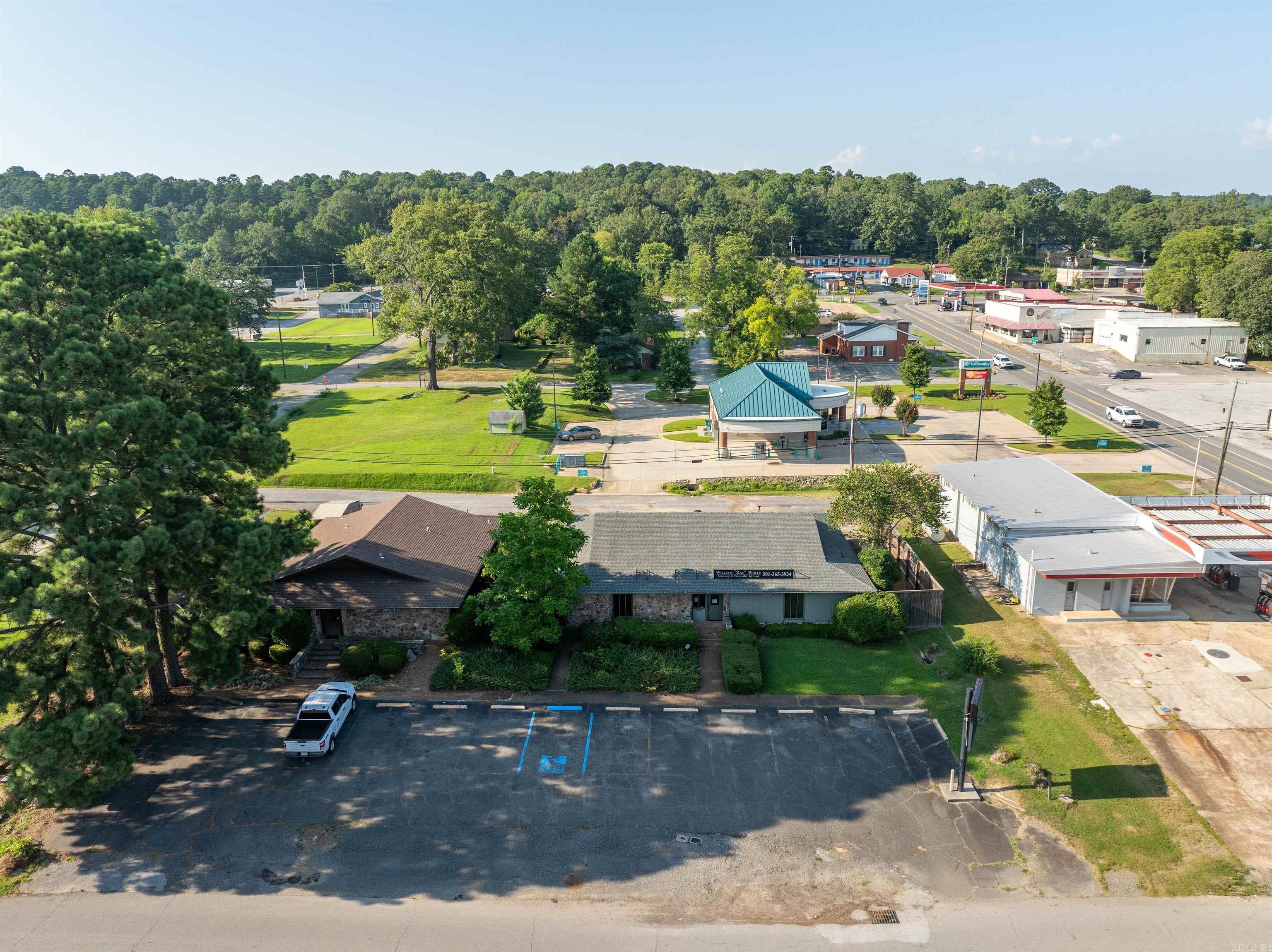 Heber Springs-Inside - Commercial Sale
