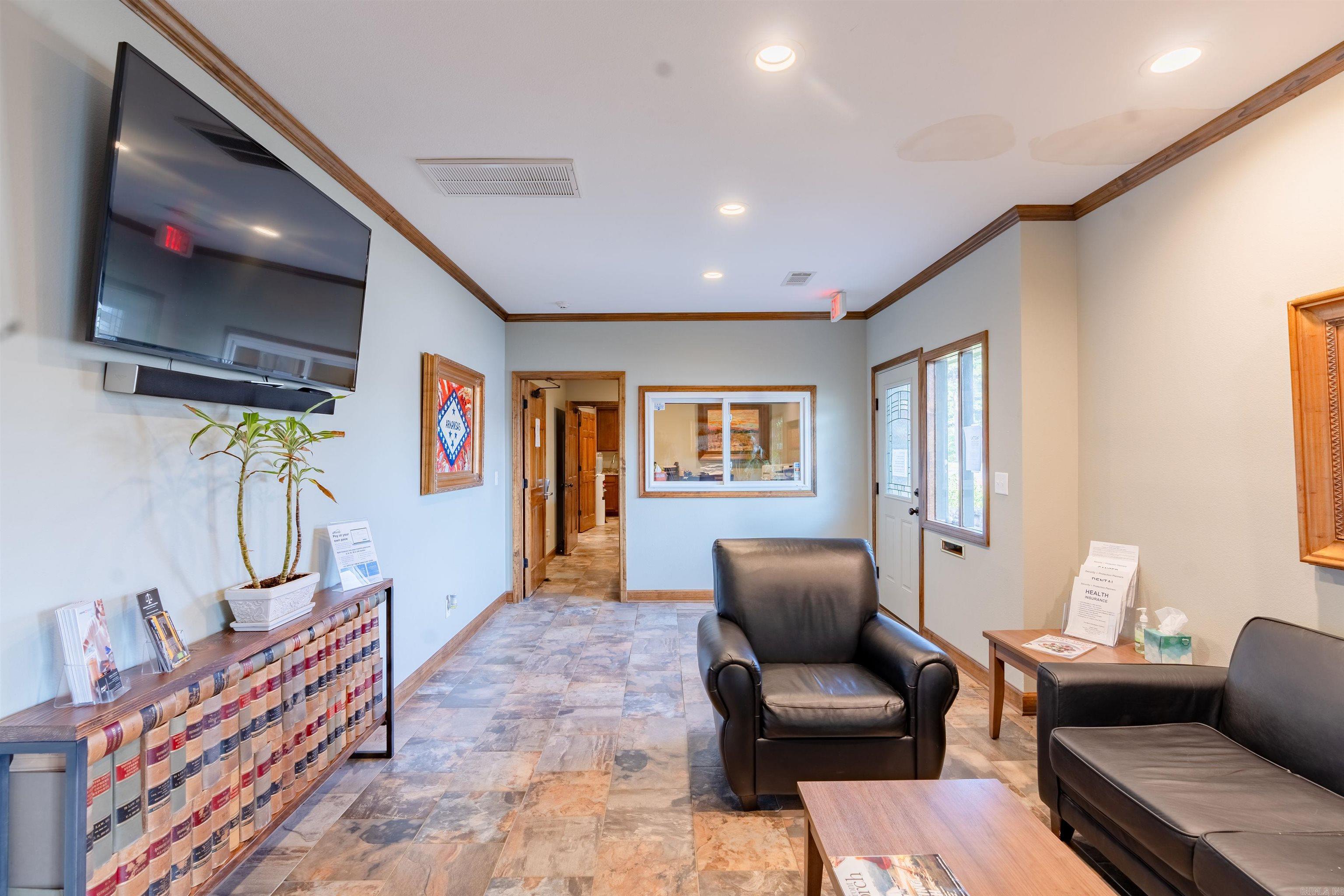 Heber Springs-Inside - Commercial Sale