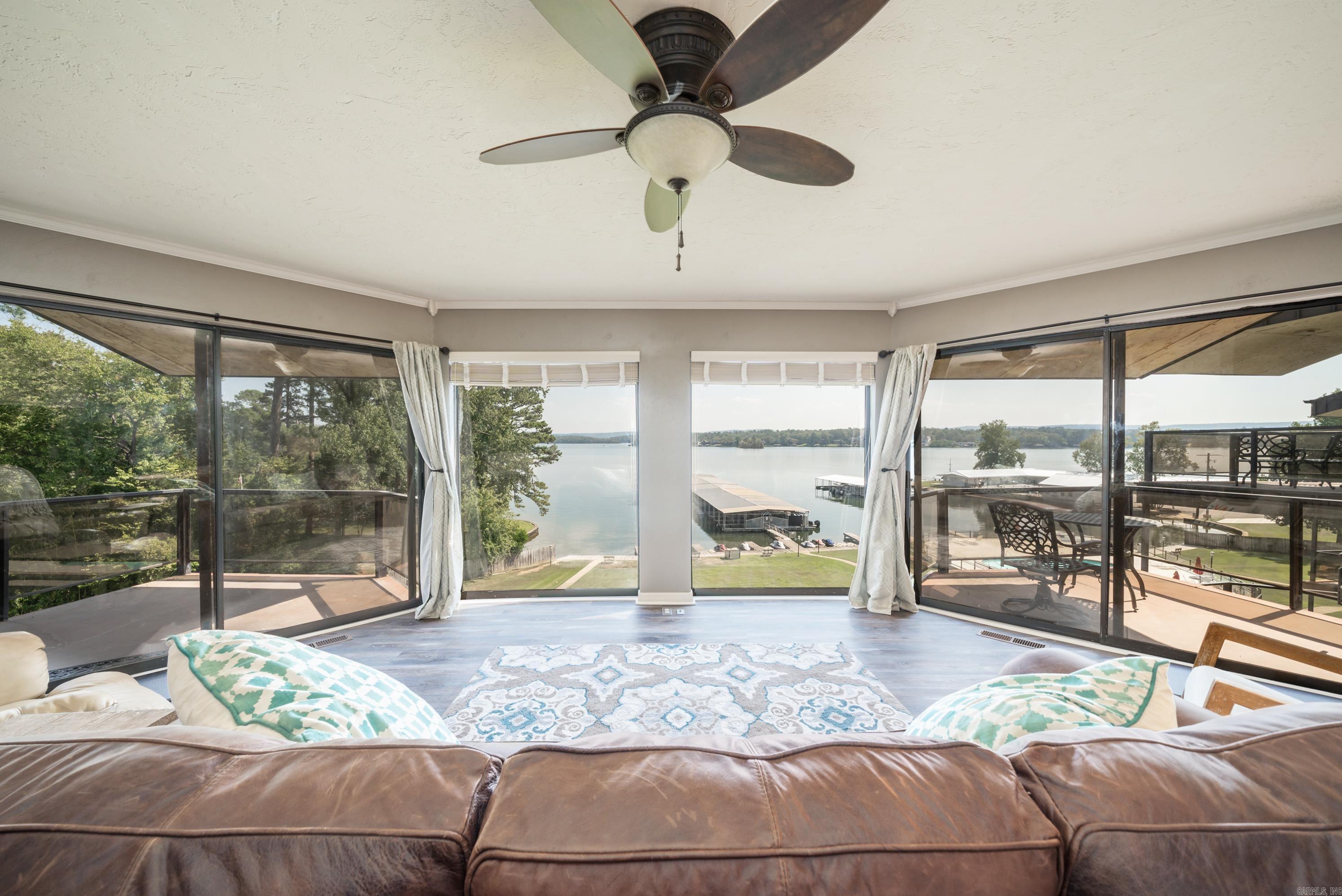 Willow Beach - Residential