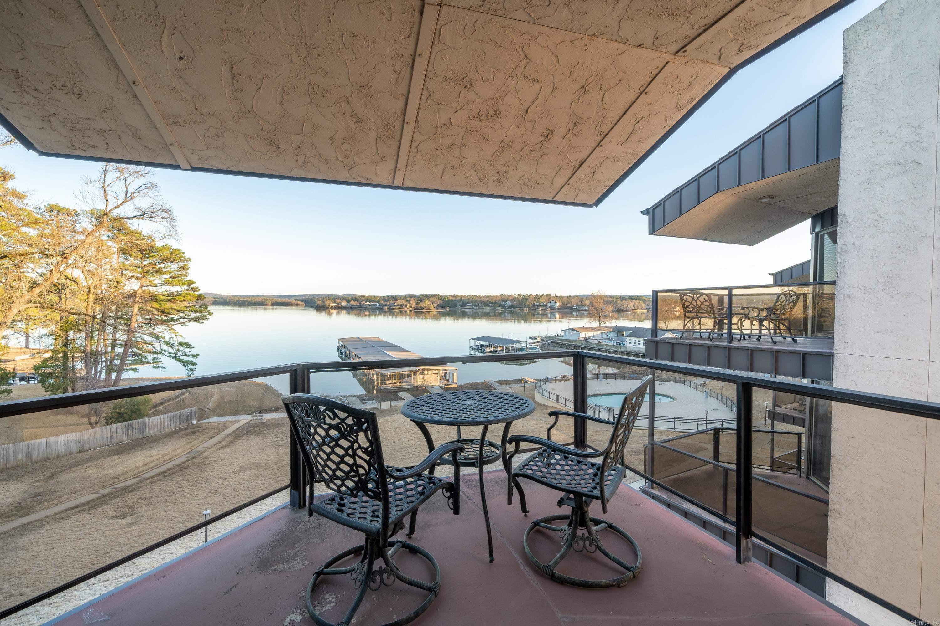 Willow Beach - Residential