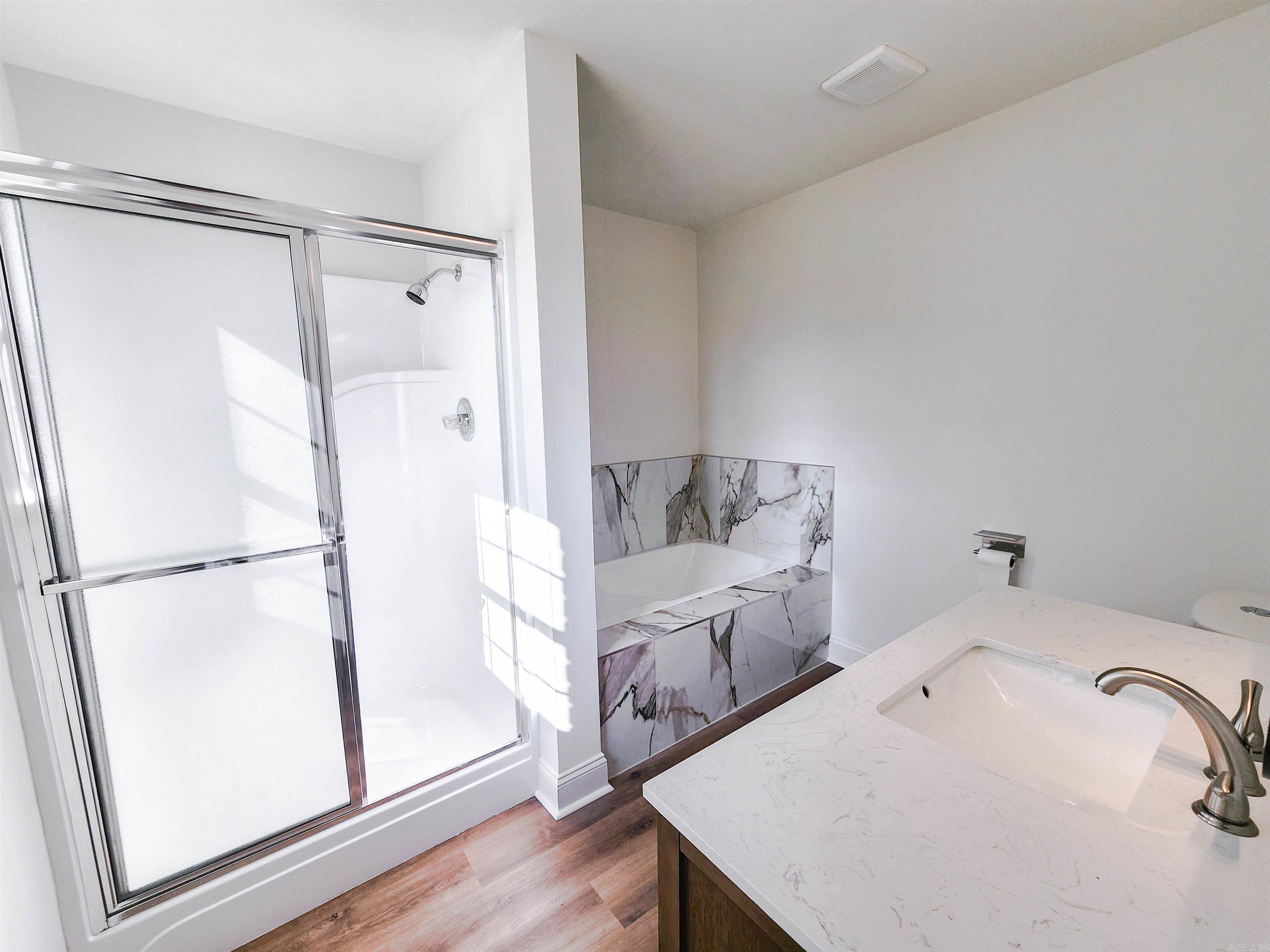 SHADY MEADOW - Residential