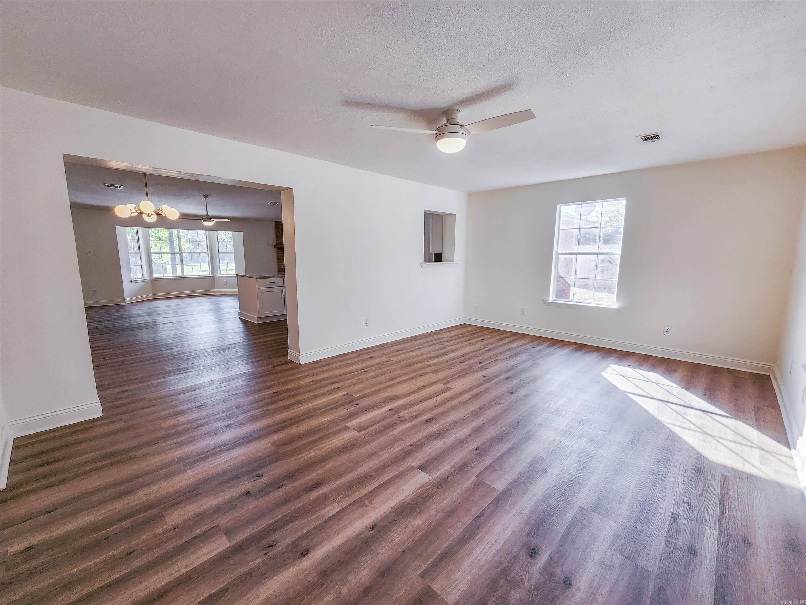 SHADY MEADOW - Residential