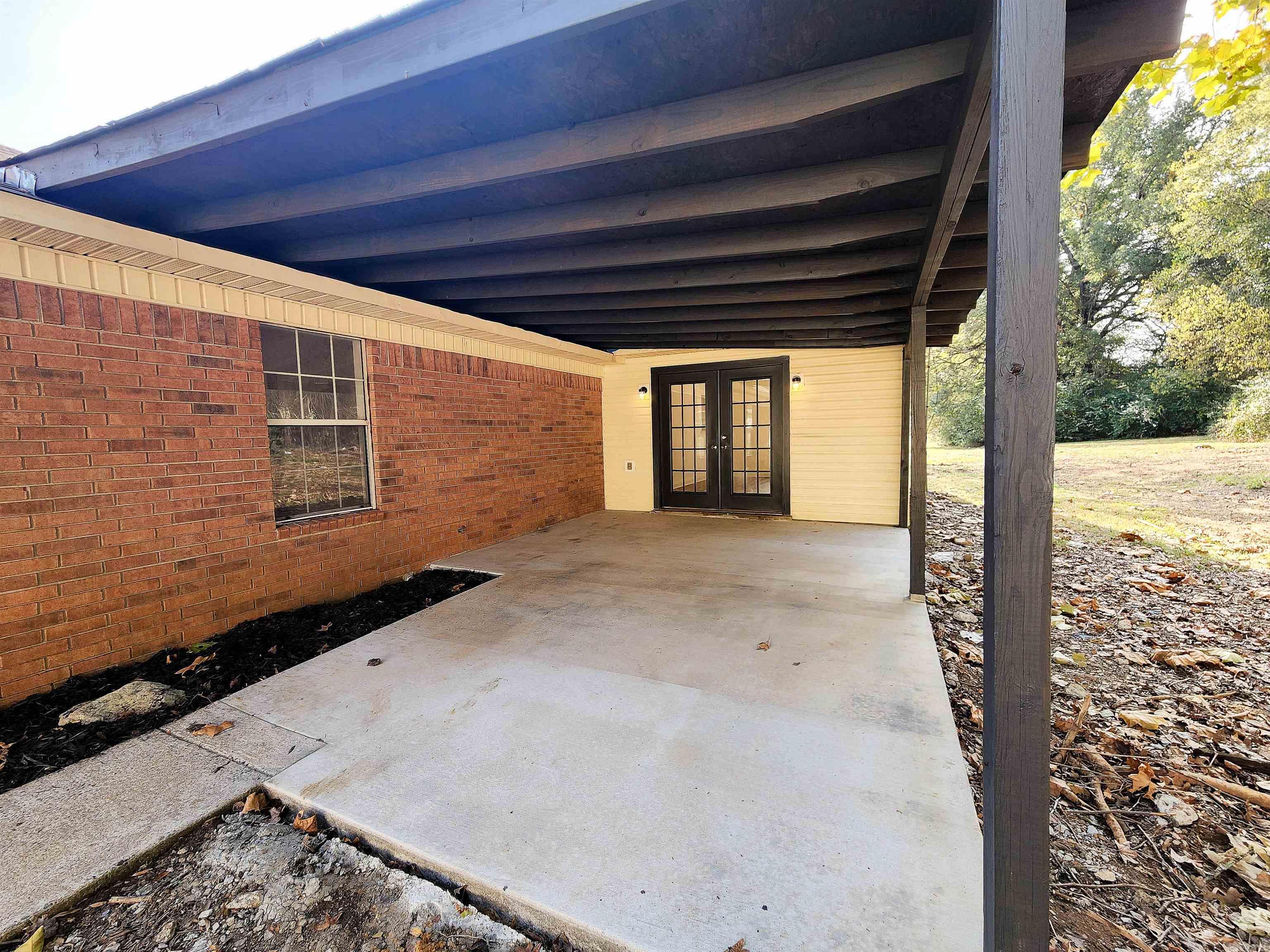 SHADY MEADOW - Residential