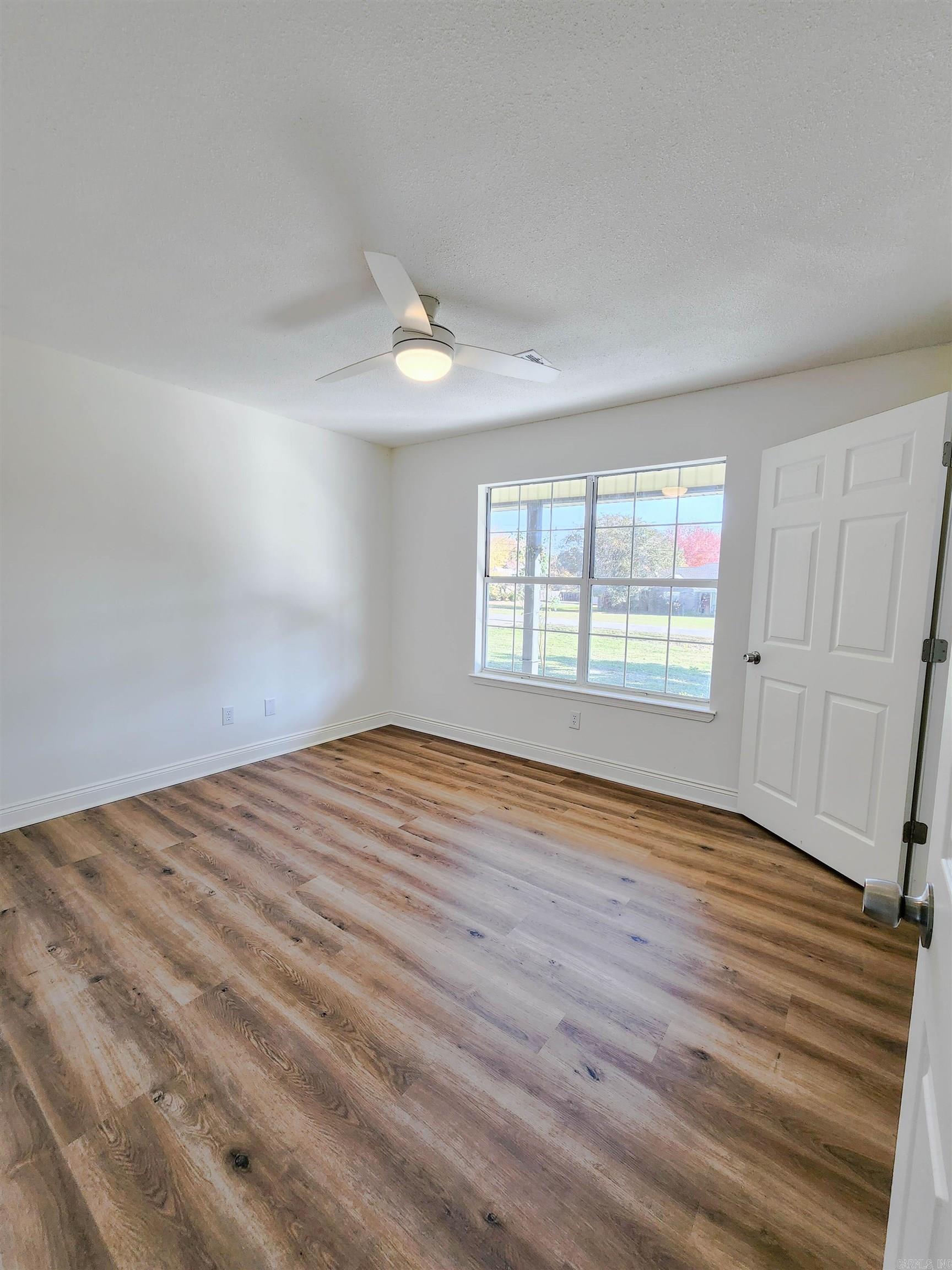 SHADY MEADOW - Residential