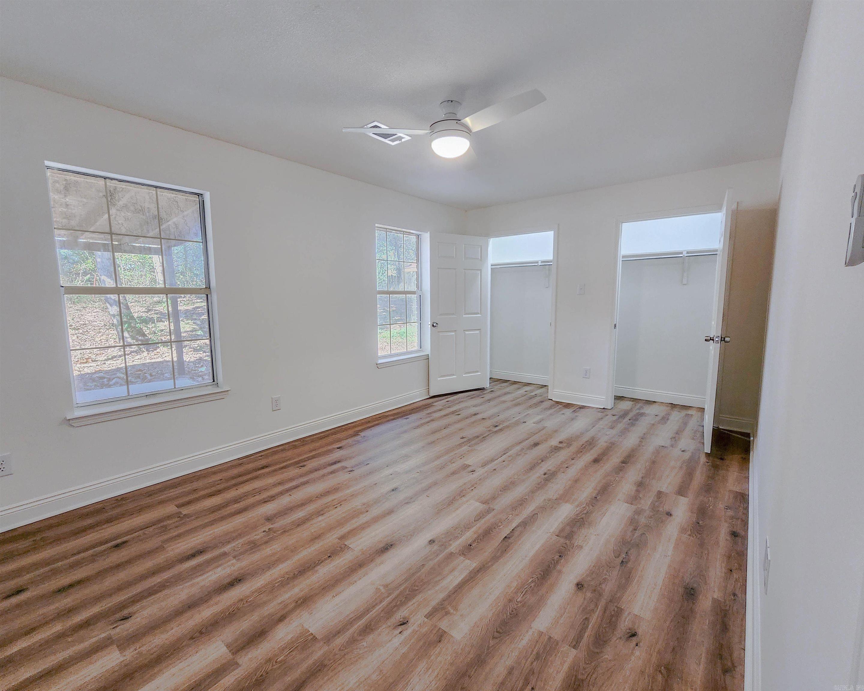 SHADY MEADOW - Residential